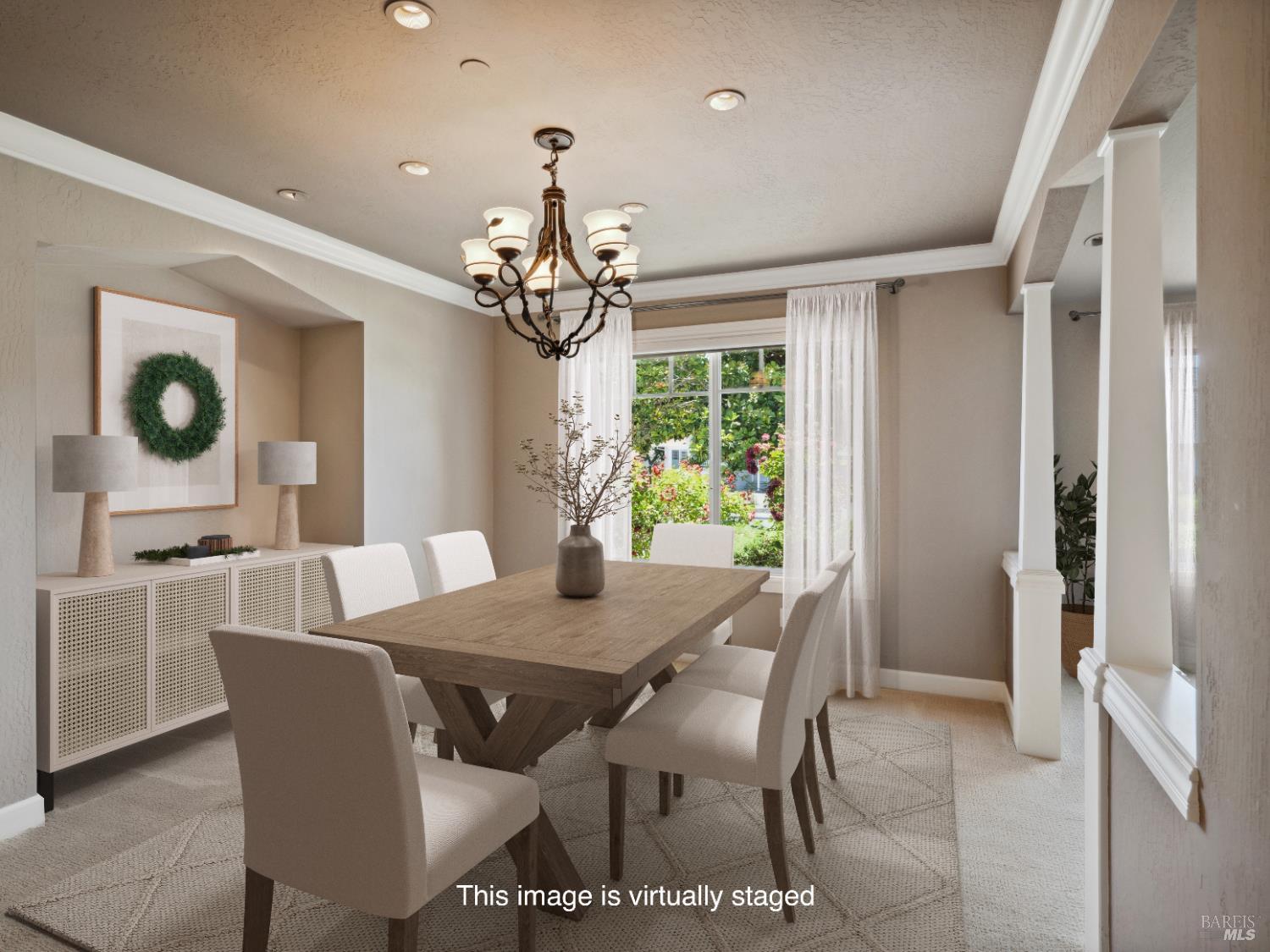 Detail Gallery Image 11 of 69 For 914 Santa Dorotea Cir, Rohnert Park,  CA 94928 - 4 Beds | 3/1 Baths