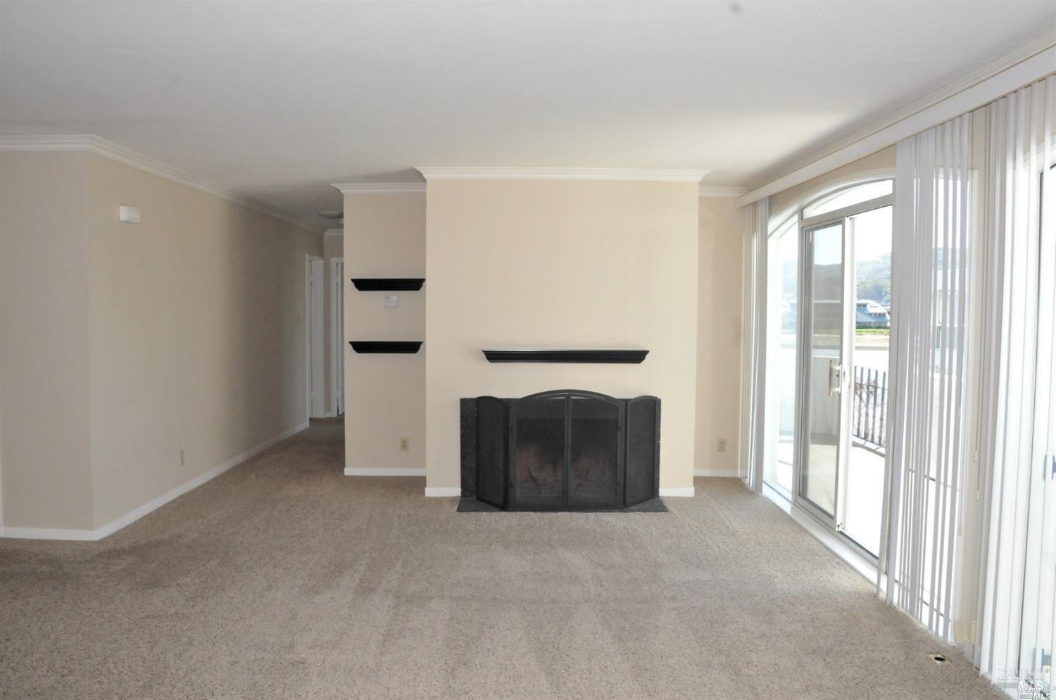 Detail Gallery Image 8 of 20 For 4331 Shelter Bay Ave, Mill Valley,  CA 94941 - 2 Beds | 2 Baths