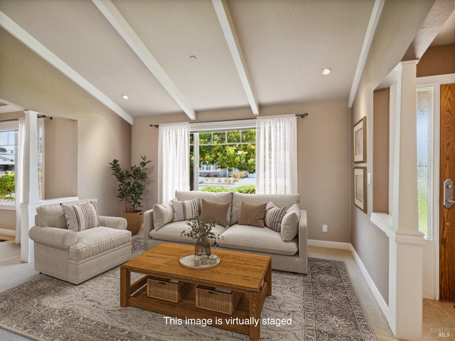 Detail Gallery Image 10 of 69 For 914 Santa Dorotea Cir, Rohnert Park,  CA 94928 - 4 Beds | 3/1 Baths