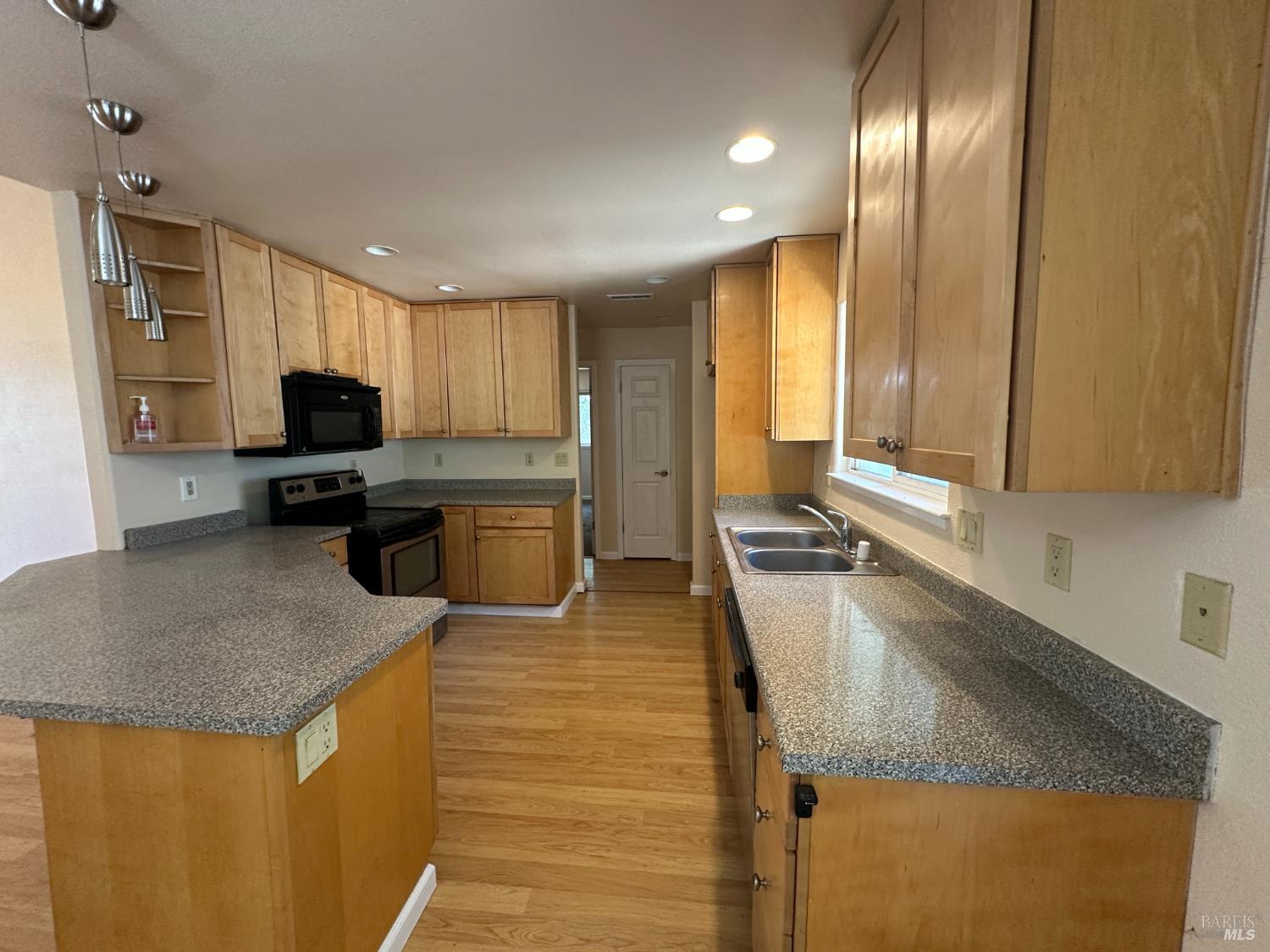 29th Avenue, Clearlake, California image 4