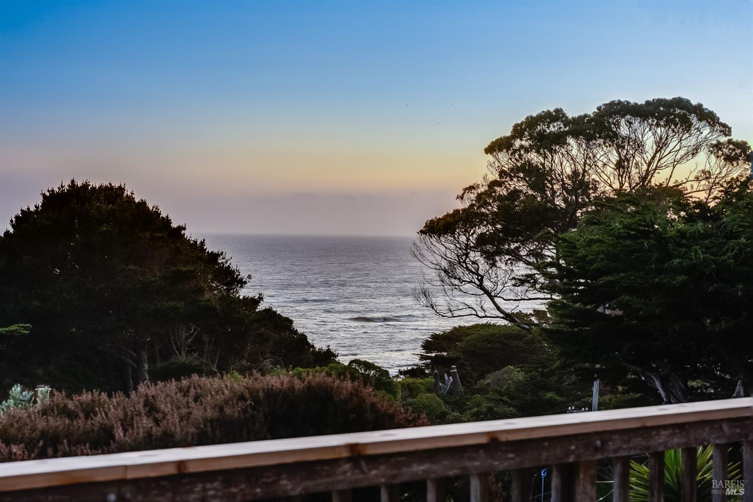 Detail Gallery Image 3 of 73 For 165 Rosewood Rd, Bolinas,  CA 94924 - 2 Beds | 2/1 Baths