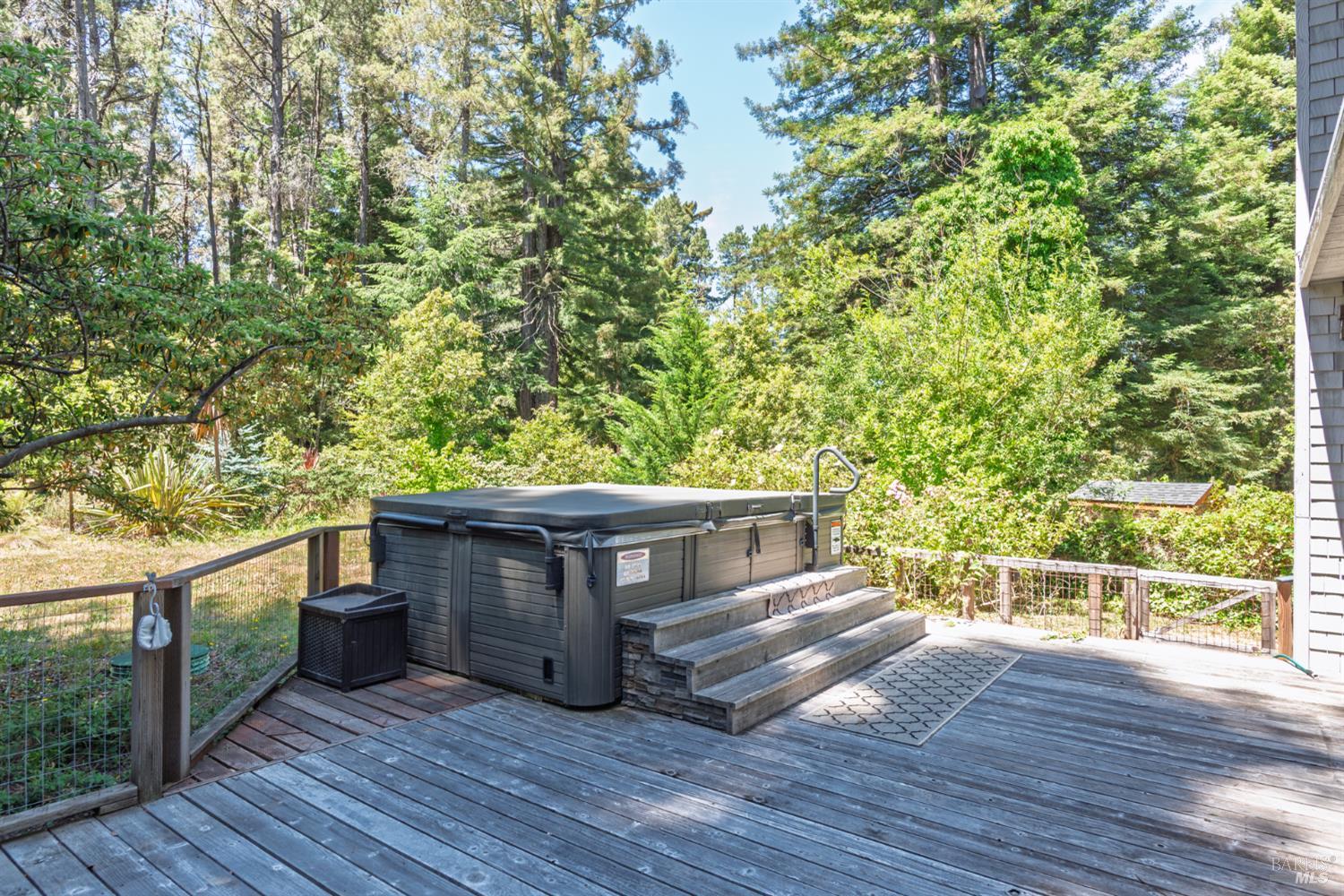 Detail Gallery Image 27 of 37 For 37820 Old Stage Rd, Gualala,  CA 95445 - 2 Beds | 2 Baths