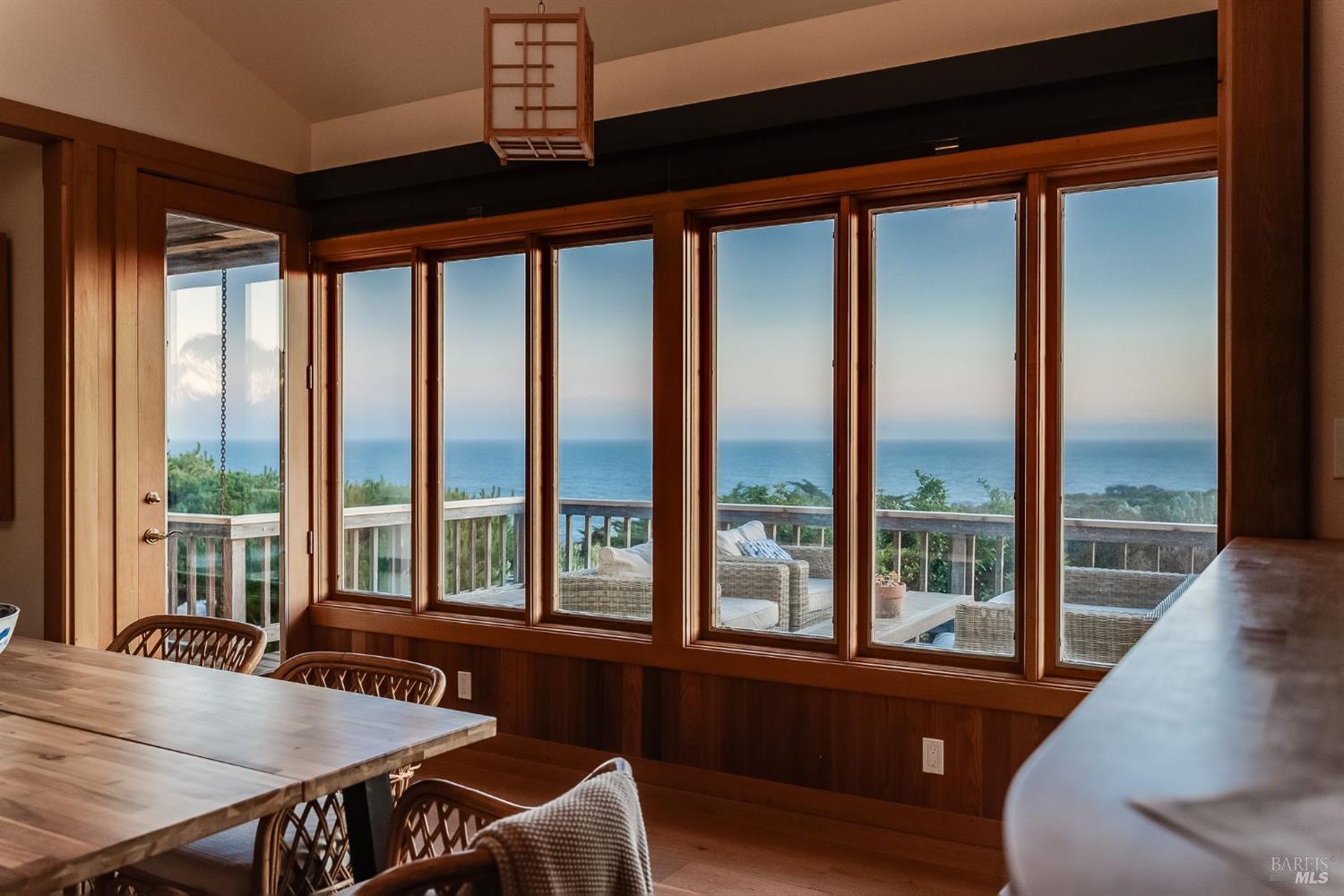 Detail Gallery Image 12 of 73 For 165 Rosewood Rd, Bolinas,  CA 94924 - 2 Beds | 2/1 Baths