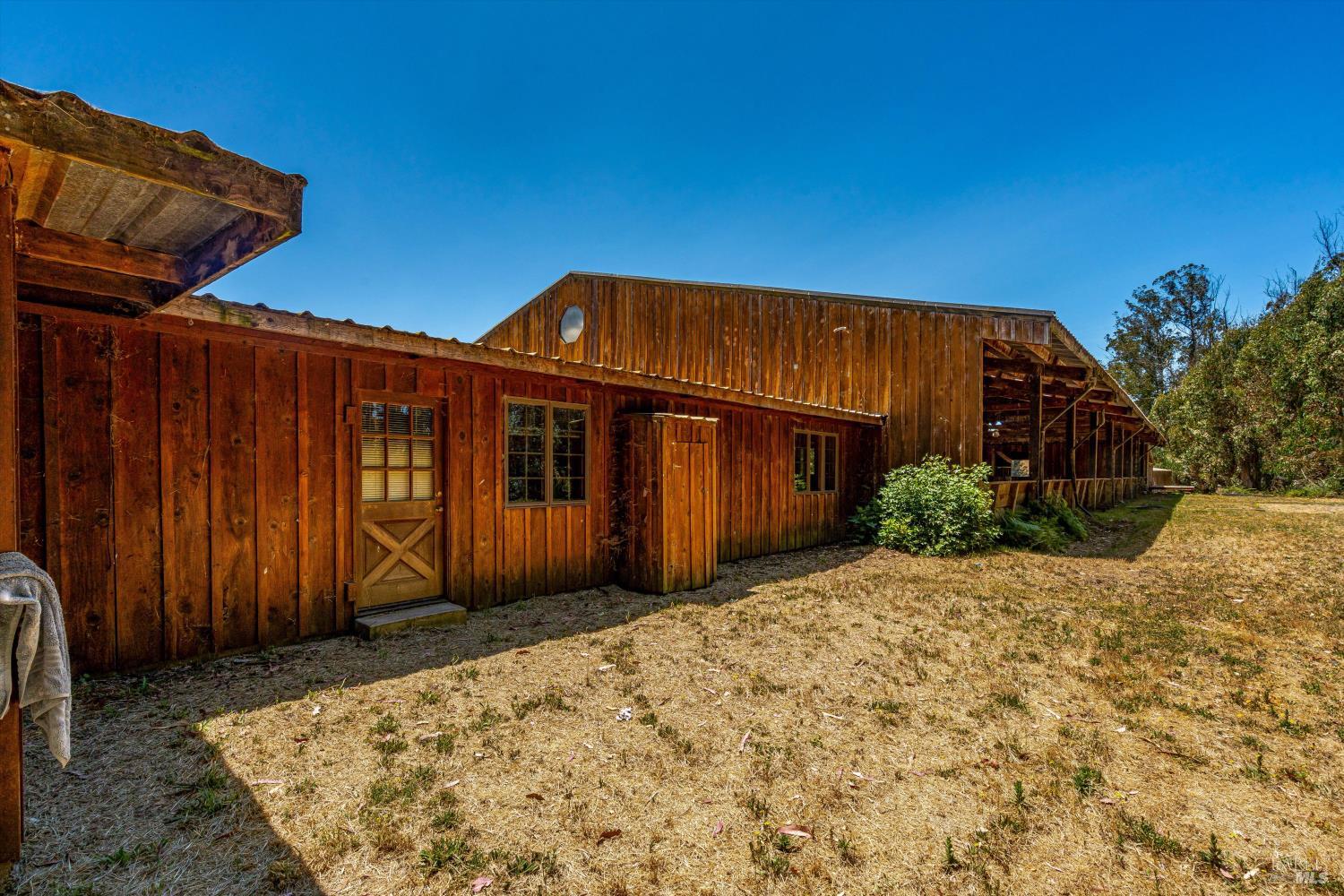 Detail Gallery Image 70 of 93 For 5000 Carroll Rd, Petaluma,  CA 94952 - 6 Beds | 5 Baths