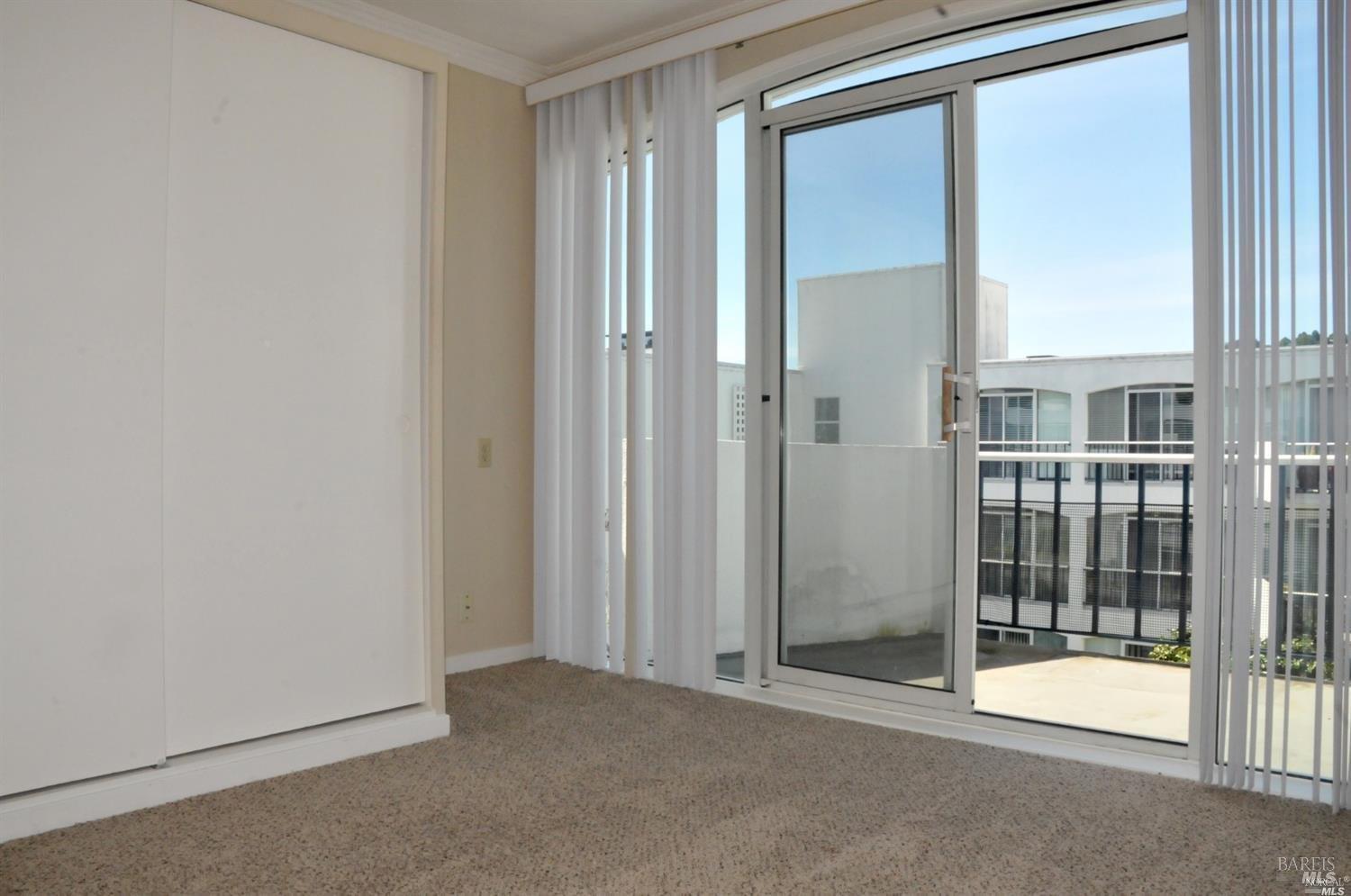Detail Gallery Image 12 of 20 For 4331 Shelter Bay Ave, Mill Valley,  CA 94941 - 2 Beds | 2 Baths