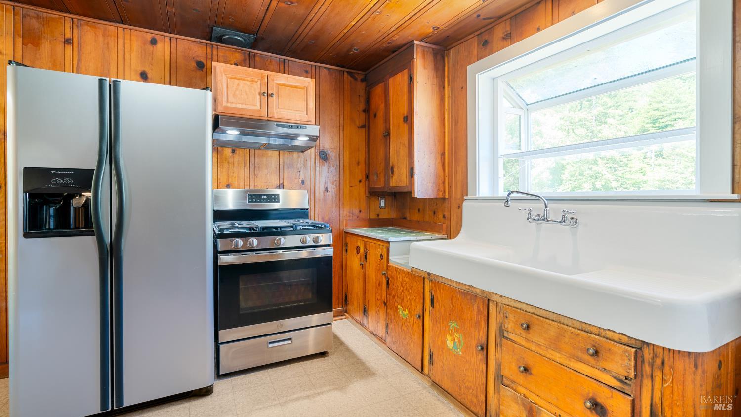 Detail Gallery Image 27 of 37 For 16352 5th St, Guerneville,  CA 95446 - – Beds | – Baths