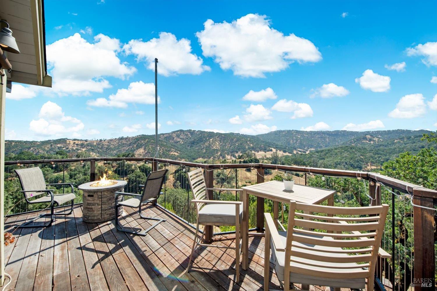 Detail Gallery Image 50 of 65 For 76 Sunnyhill Ln, Napa,  CA 94558 - 4 Beds | 2/1 Baths