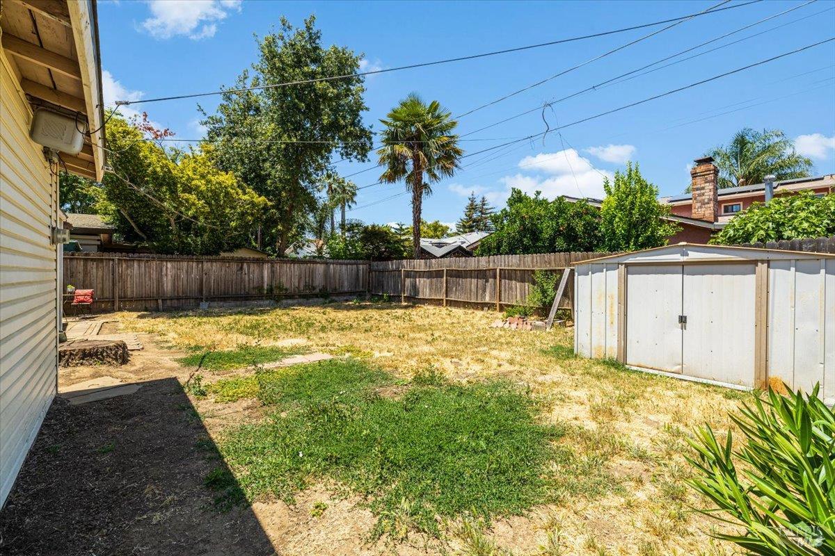 Deodara Street, Vacaville, California image 18