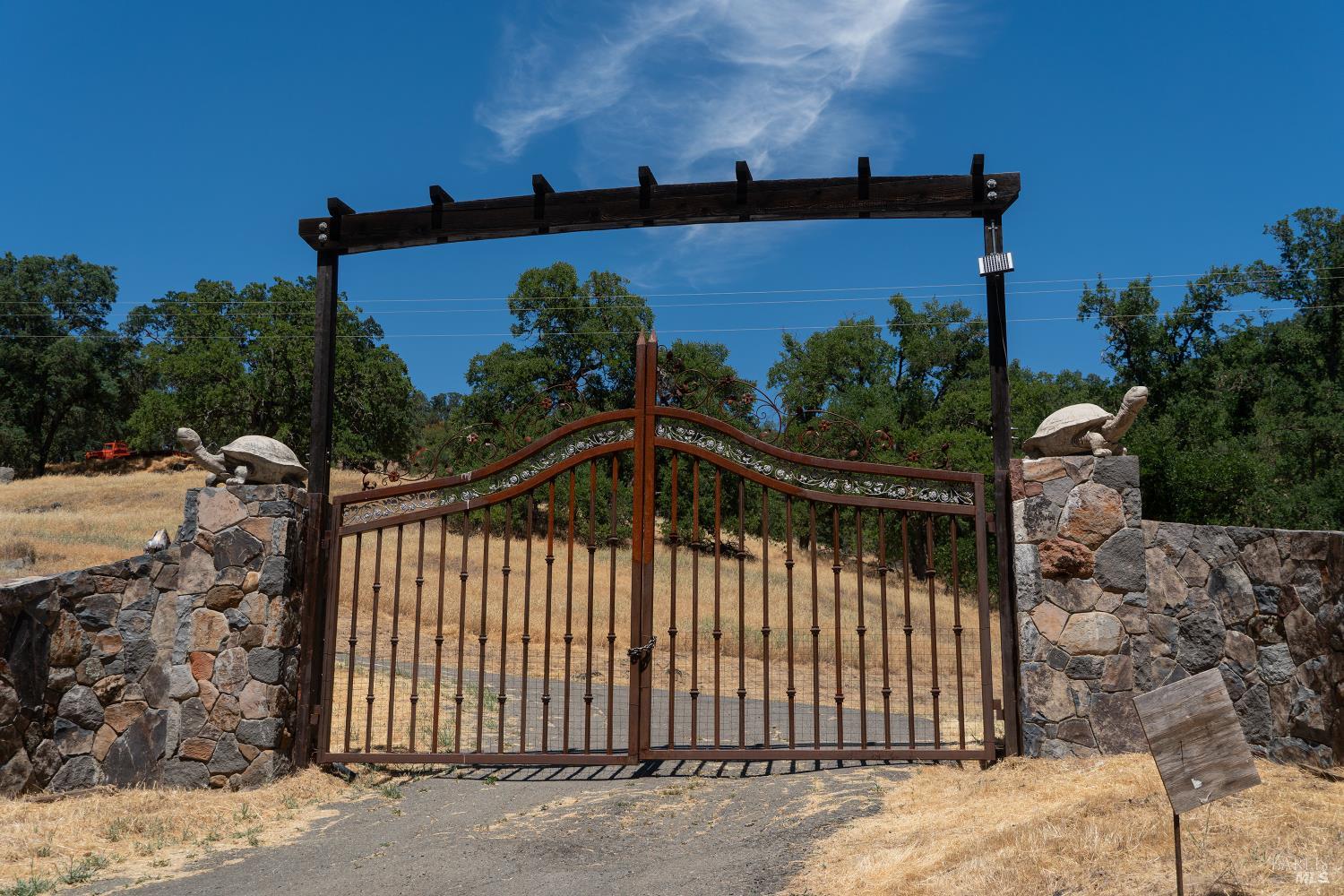 Detail Gallery Image 27 of 27 For 12206 Spruce Grove Rd, Lower Lake,  CA 95457 - 2 Beds | 1 Baths