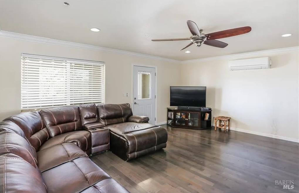 Detail Gallery Image 7 of 27 For 12206 Spruce Grove Rd, Lower Lake,  CA 95457 - 2 Beds | 1 Baths