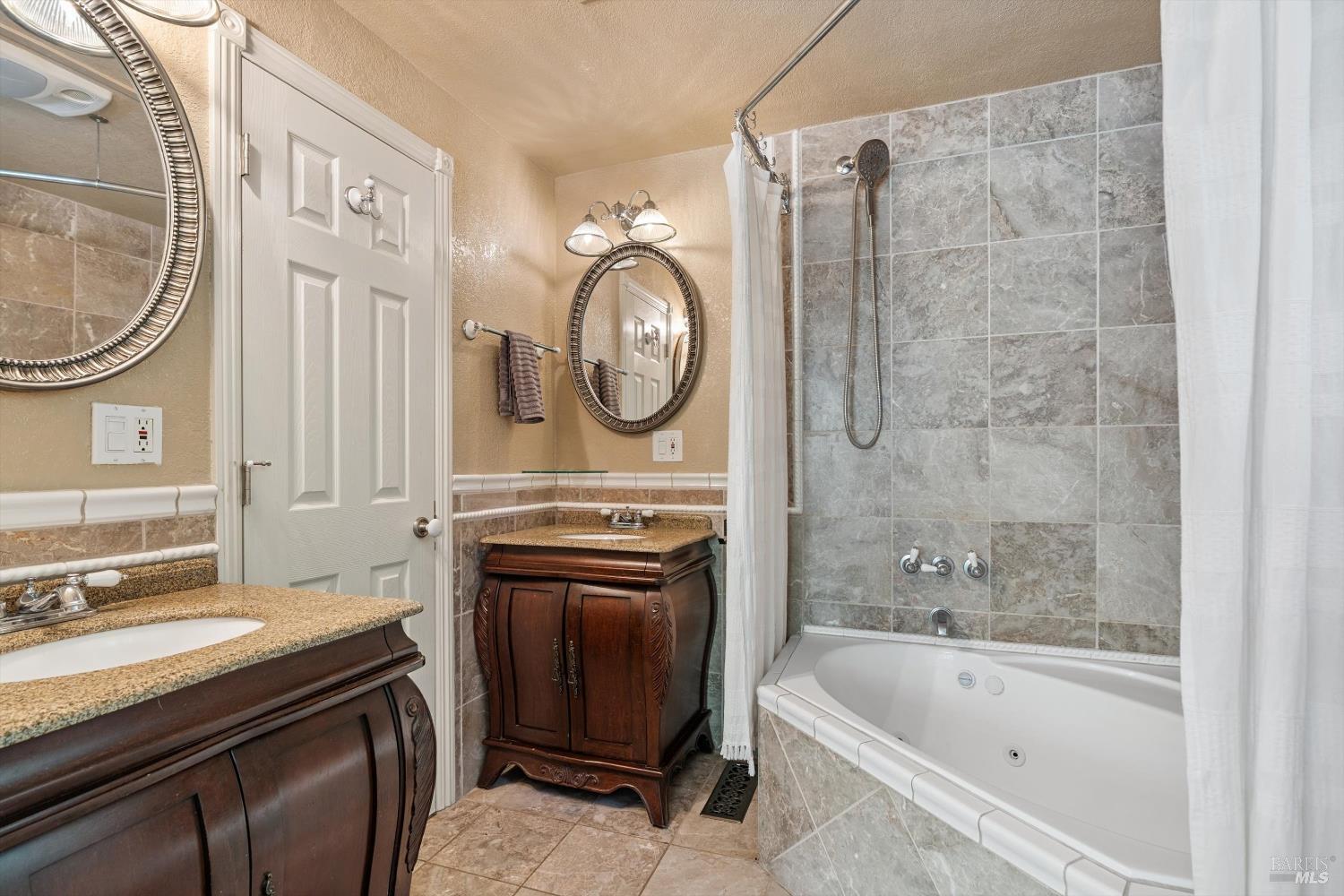 Detail Gallery Image 12 of 25 For 1821 Adobe Canyon Rd, Kenwood,  CA 95452 - 2 Beds | 1/1 Baths