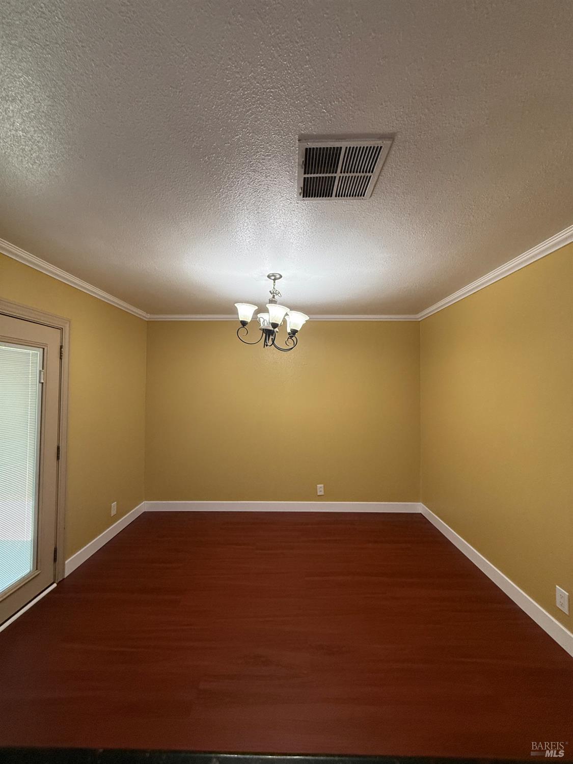 Detail Gallery Image 15 of 20 For 467 Gonzaga Ave, Vallejo,  CA 94589 - 3 Beds | 2 Baths