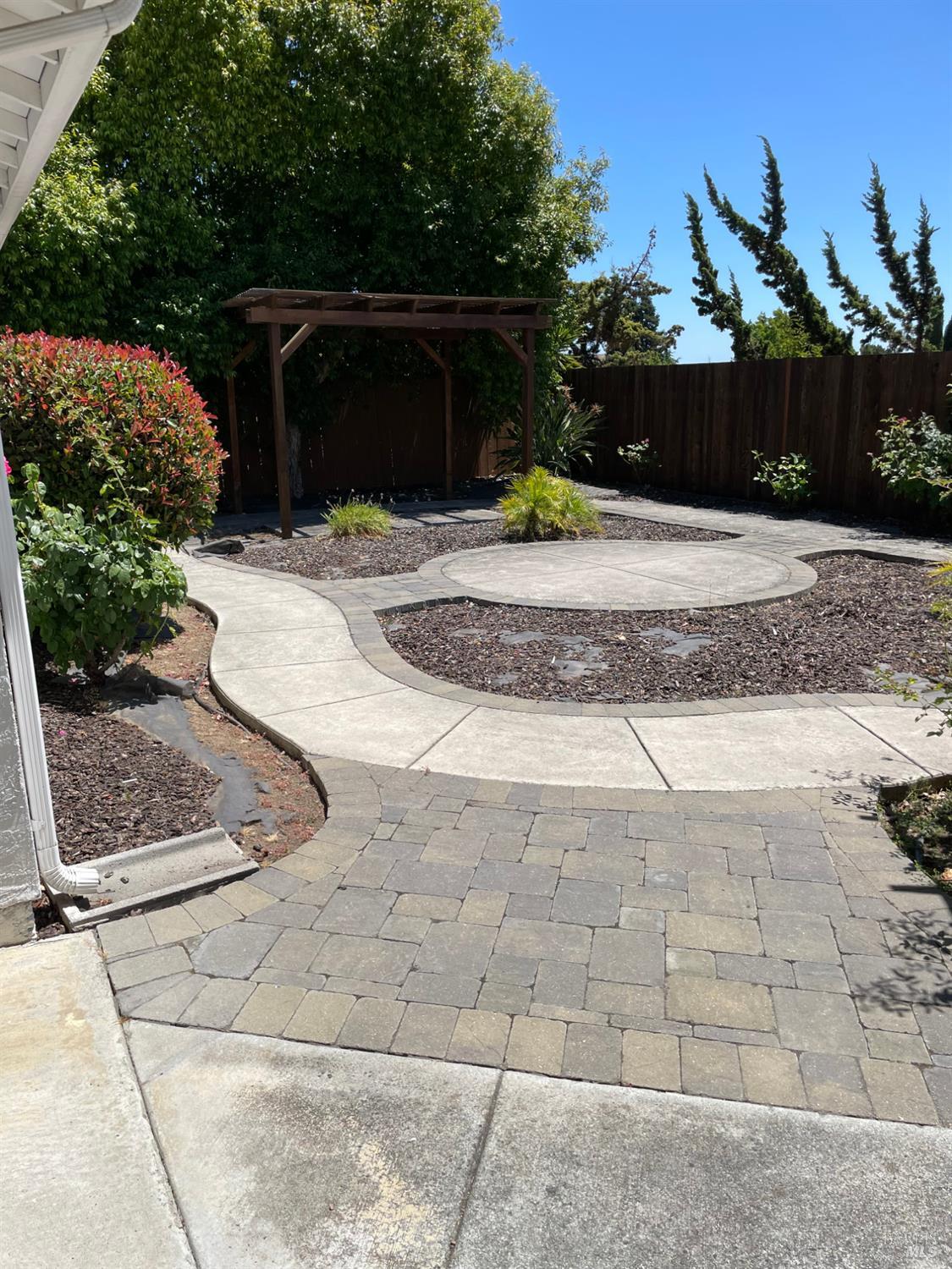 Detail Gallery Image 8 of 13 For 187 Fleet St, Vallejo,  CA 94591 - 3 Beds | 2 Baths