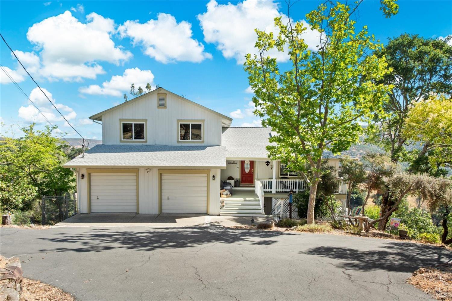 Detail Gallery Image 7 of 65 For 76 Sunnyhill Ln, Napa,  CA 94558 - 4 Beds | 2/1 Baths