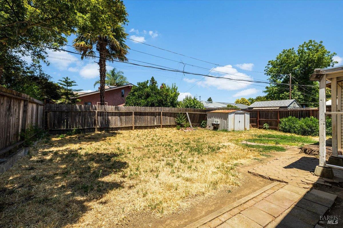 Deodara Street, Vacaville, California image 17
