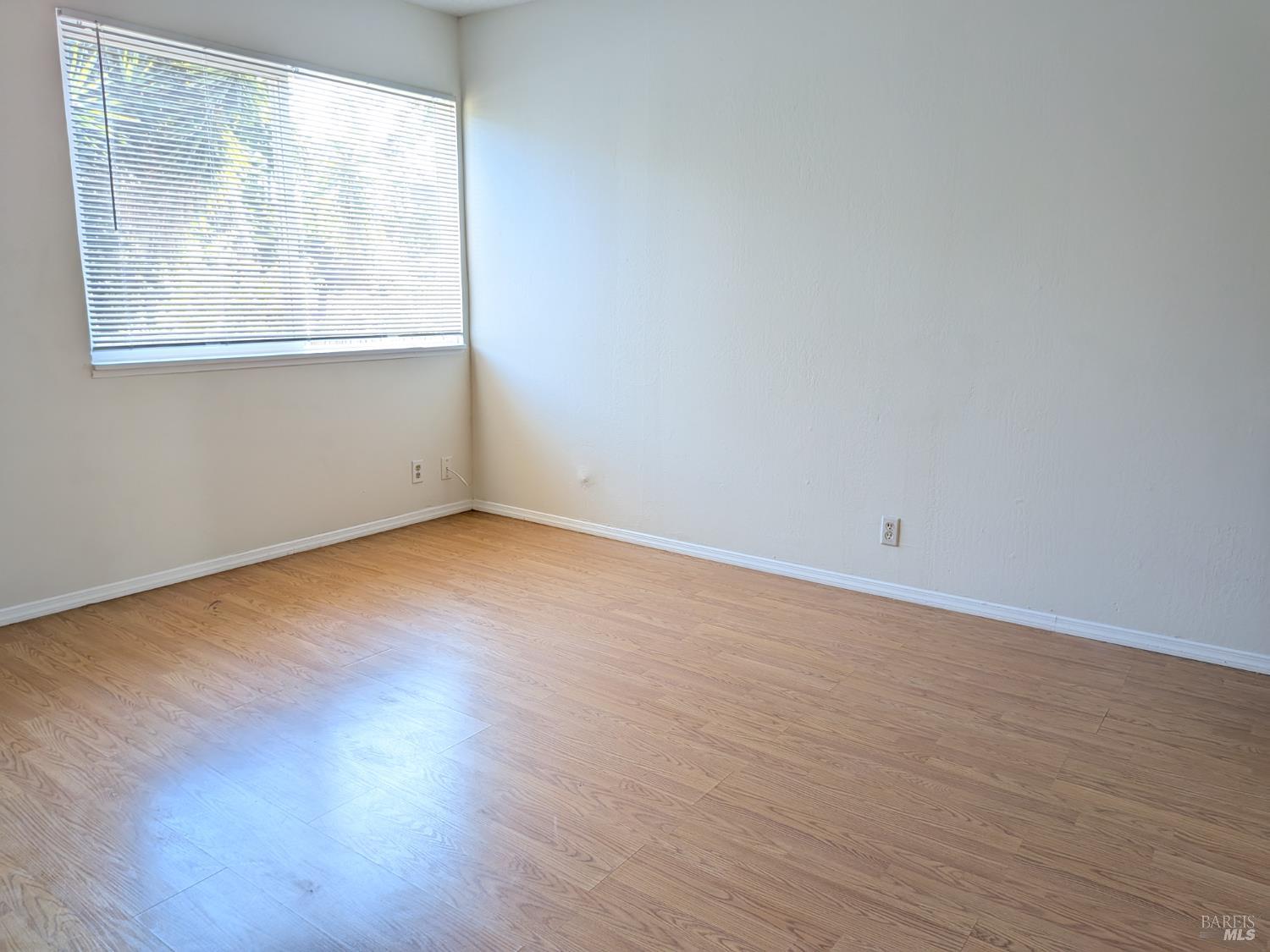 Detail Gallery Image 17 of 21 For 140 Boggs Ct, Vallejo,  CA 94589 - 2 Beds | 2 Baths