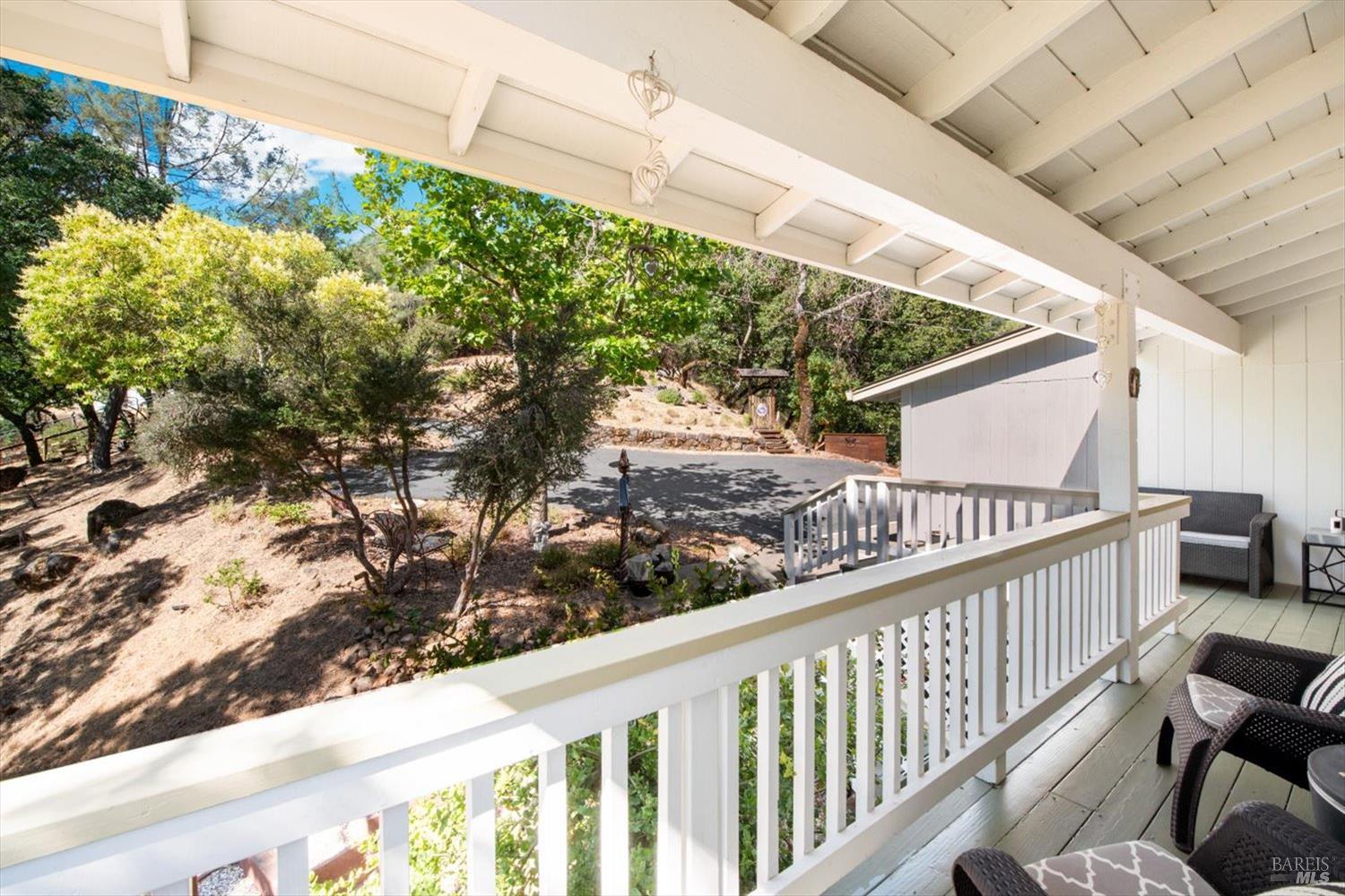 Detail Gallery Image 12 of 65 For 76 Sunnyhill Ln, Napa,  CA 94558 - 4 Beds | 2/1 Baths