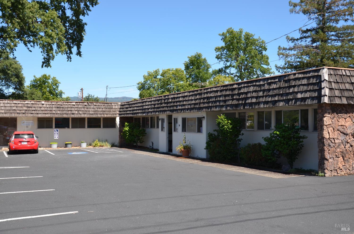 Detail Gallery Image 42 of 48 For 715 S Dora St #2,  Ukiah,  CA 95482 - – Beds | – Baths