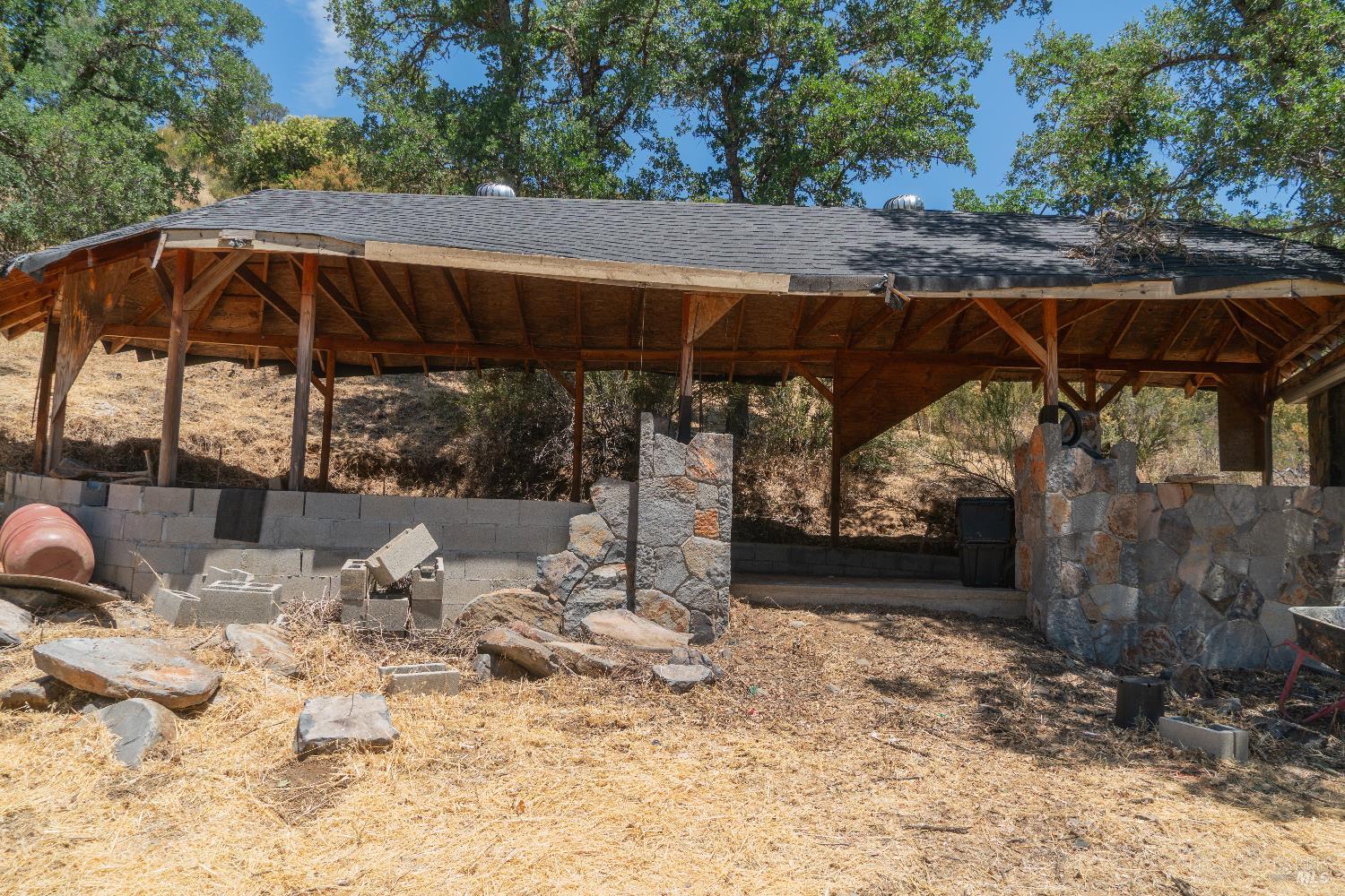 Detail Gallery Image 24 of 27 For 12206 Spruce Grove Rd, Lower Lake,  CA 95457 - 2 Beds | 1 Baths