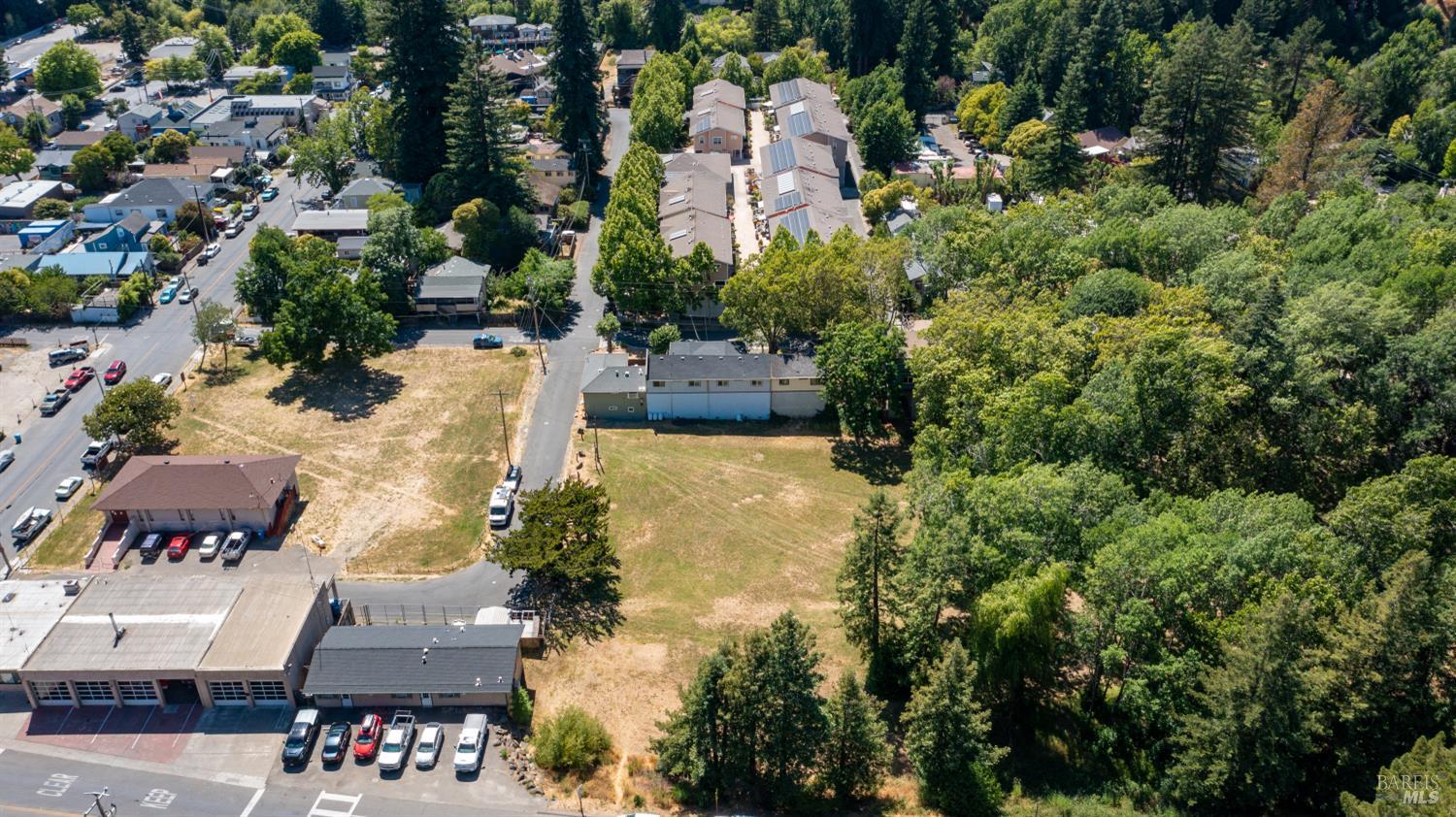 Detail Gallery Image 5 of 37 For 16352 5th St, Guerneville,  CA 95446 - – Beds | – Baths