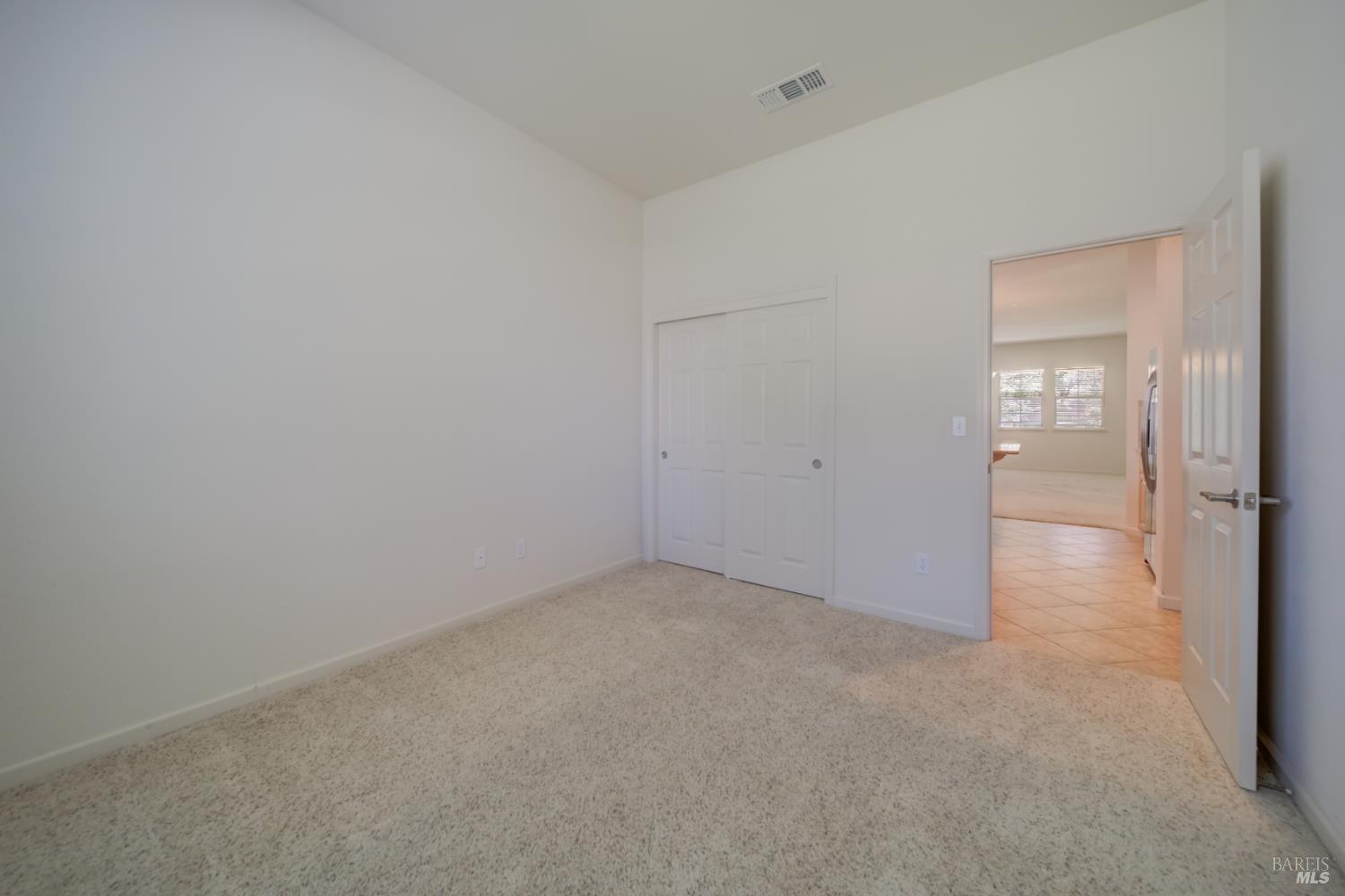 Detail Gallery Image 4 of 24 For 3262 Inwood Pl, Fairfield,  CA 94534 - 2 Beds | 2 Baths
