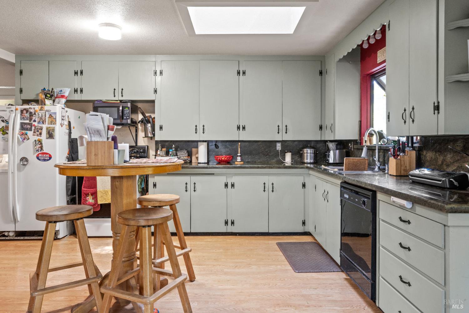 Detail Gallery Image 14 of 34 For 5510 Eastside Calpella Rd, Ukiah,  CA 95482 - 2 Beds | 2 Baths