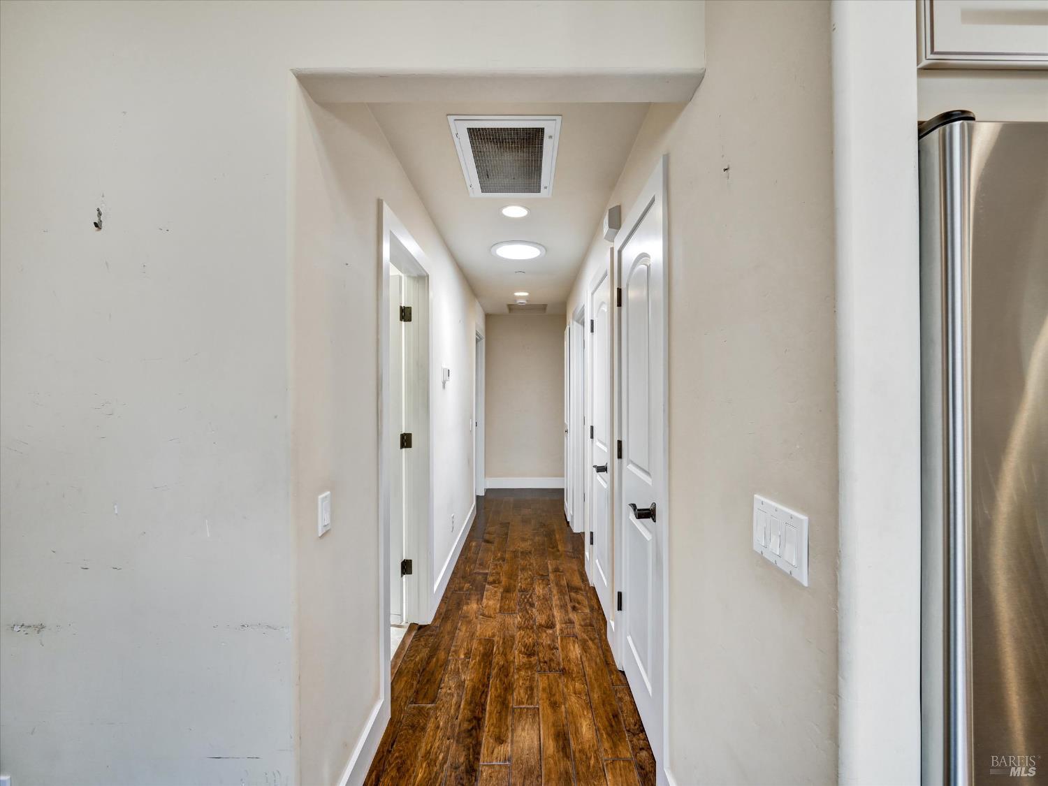 Detail Gallery Image 17 of 35 For 566 Este Madera Dr, Sonoma,  CA 95476 - 3 Beds | 2 Baths