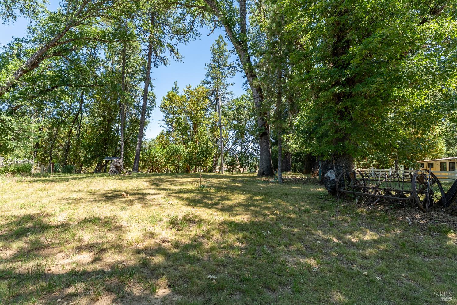 Detail Gallery Image 45 of 70 For 2261 Valley Rd, Willits,  CA 95490 - 3 Beds | 2 Baths