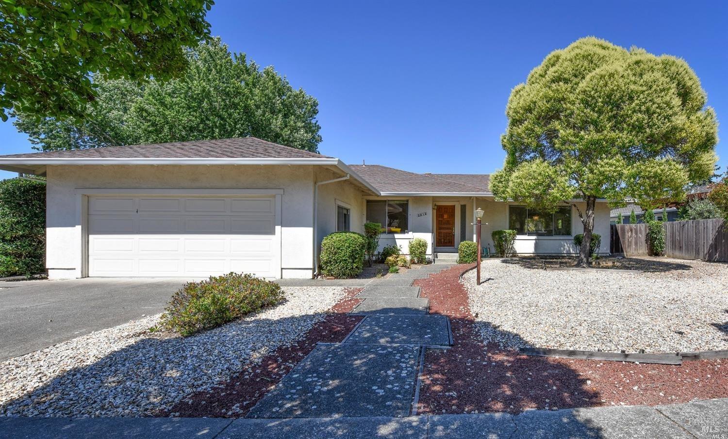 Detail Gallery Image 1 of 1 For 2012 Contra Costa Ave, Santa Rosa,  CA 95405 - 2 Beds | 2 Baths