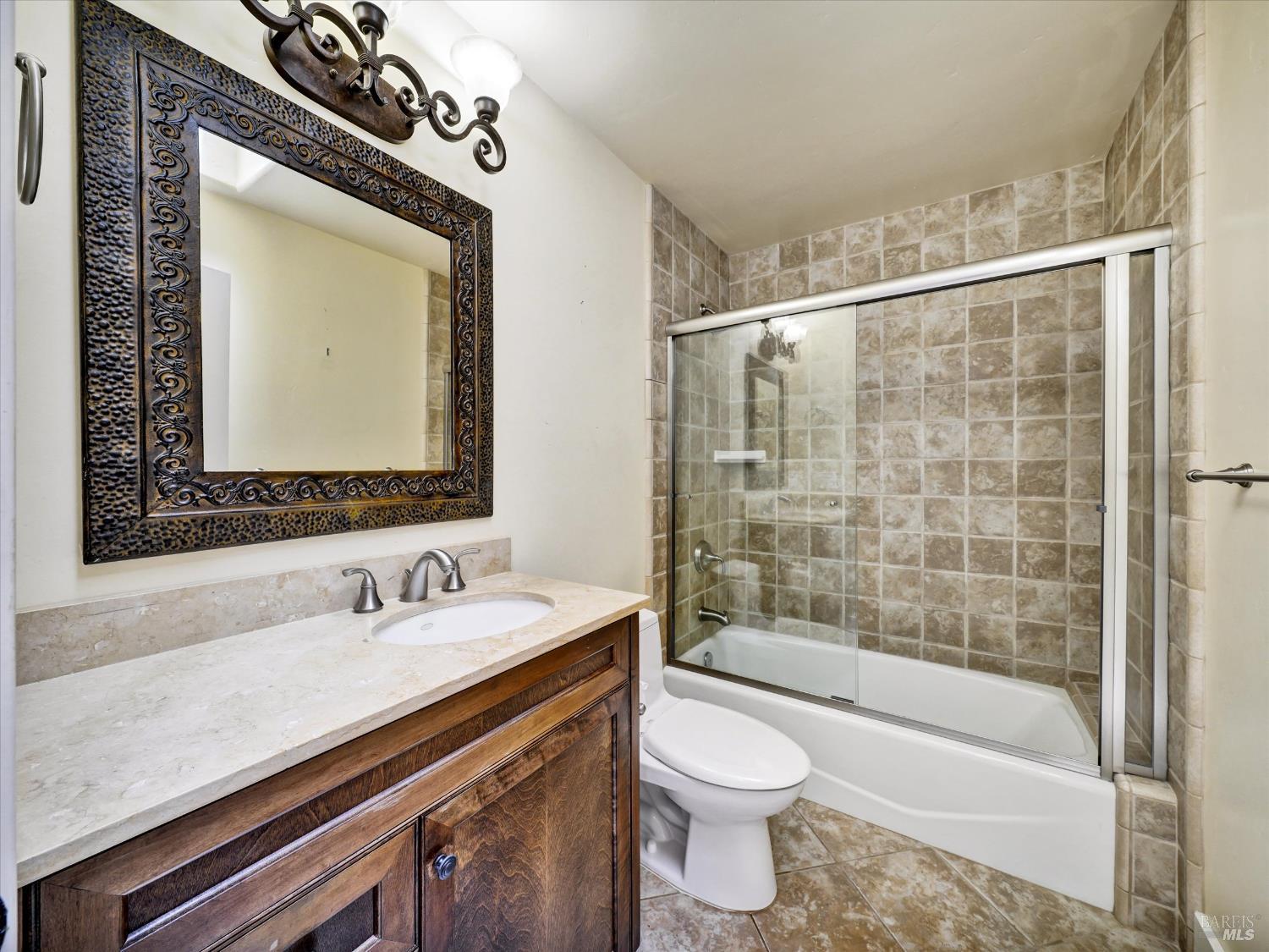 Detail Gallery Image 18 of 35 For 566 Este Madera Dr, Sonoma,  CA 95476 - 3 Beds | 2 Baths