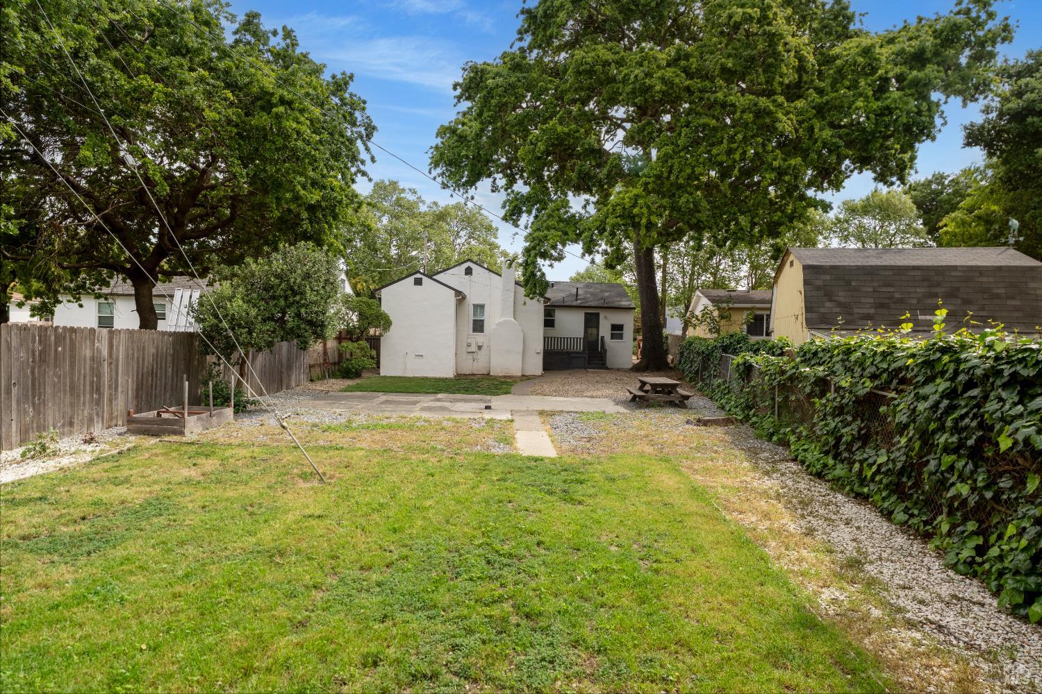 Detail Gallery Image 63 of 65 For 2401 Alameda St, Vallejo,  CA 94590 - 3 Beds | 2 Baths