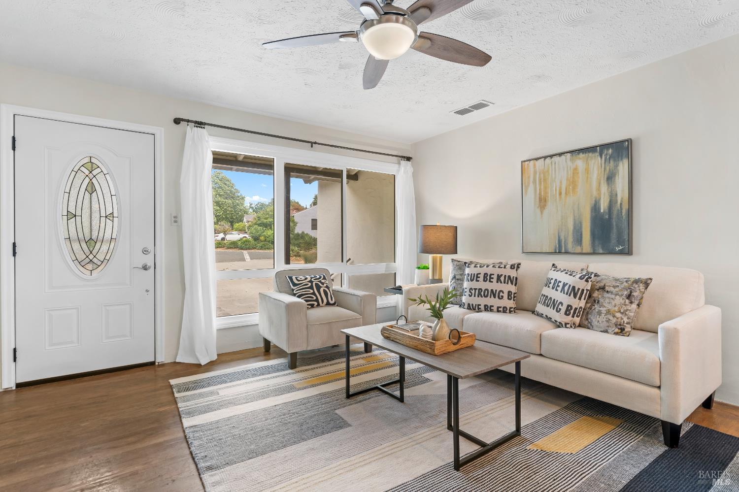 Detail Gallery Image 19 of 65 For 2401 Alameda St, Vallejo,  CA 94590 - 3 Beds | 2 Baths