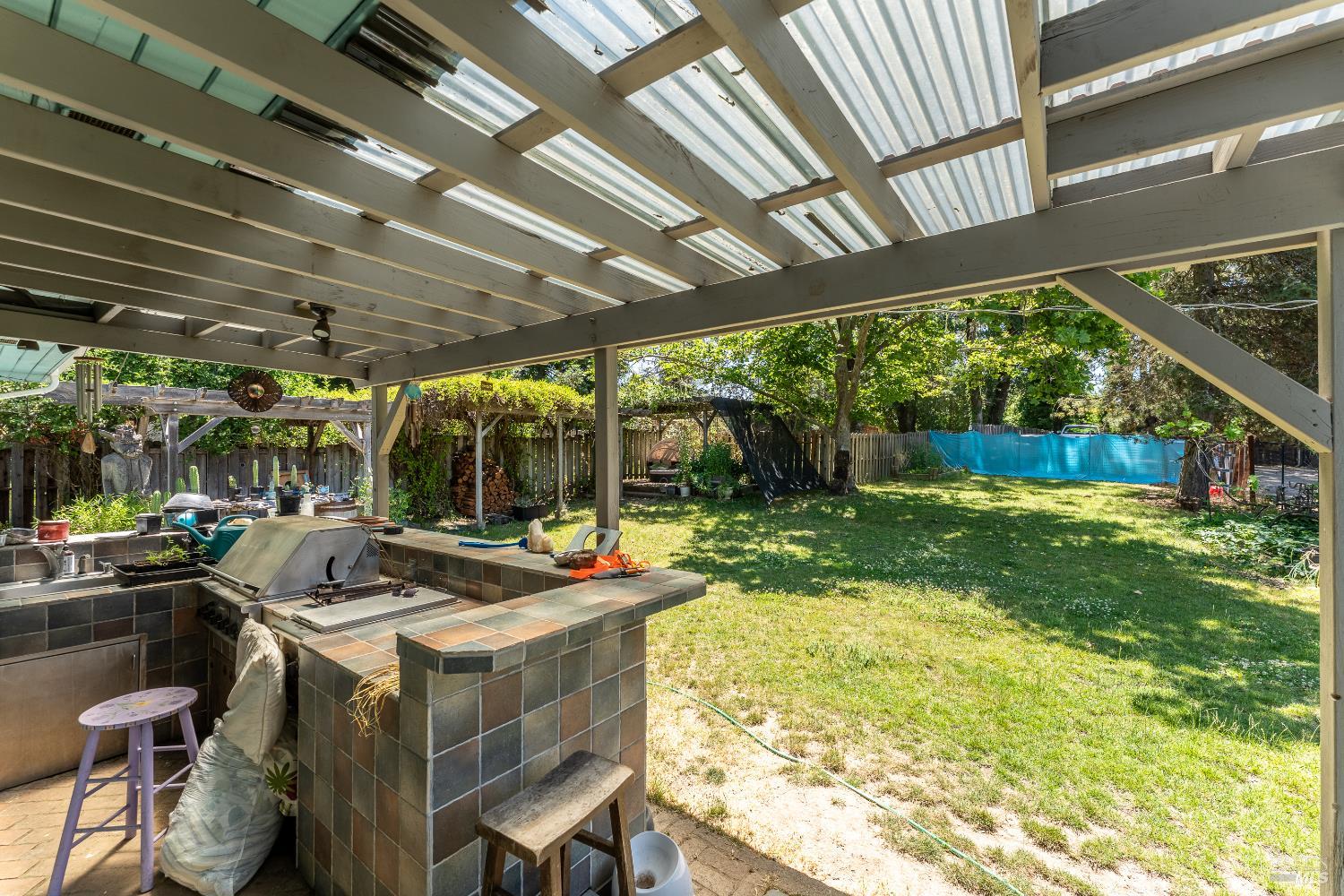 Detail Gallery Image 10 of 70 For 2261 Valley Rd, Willits,  CA 95490 - 3 Beds | 2 Baths