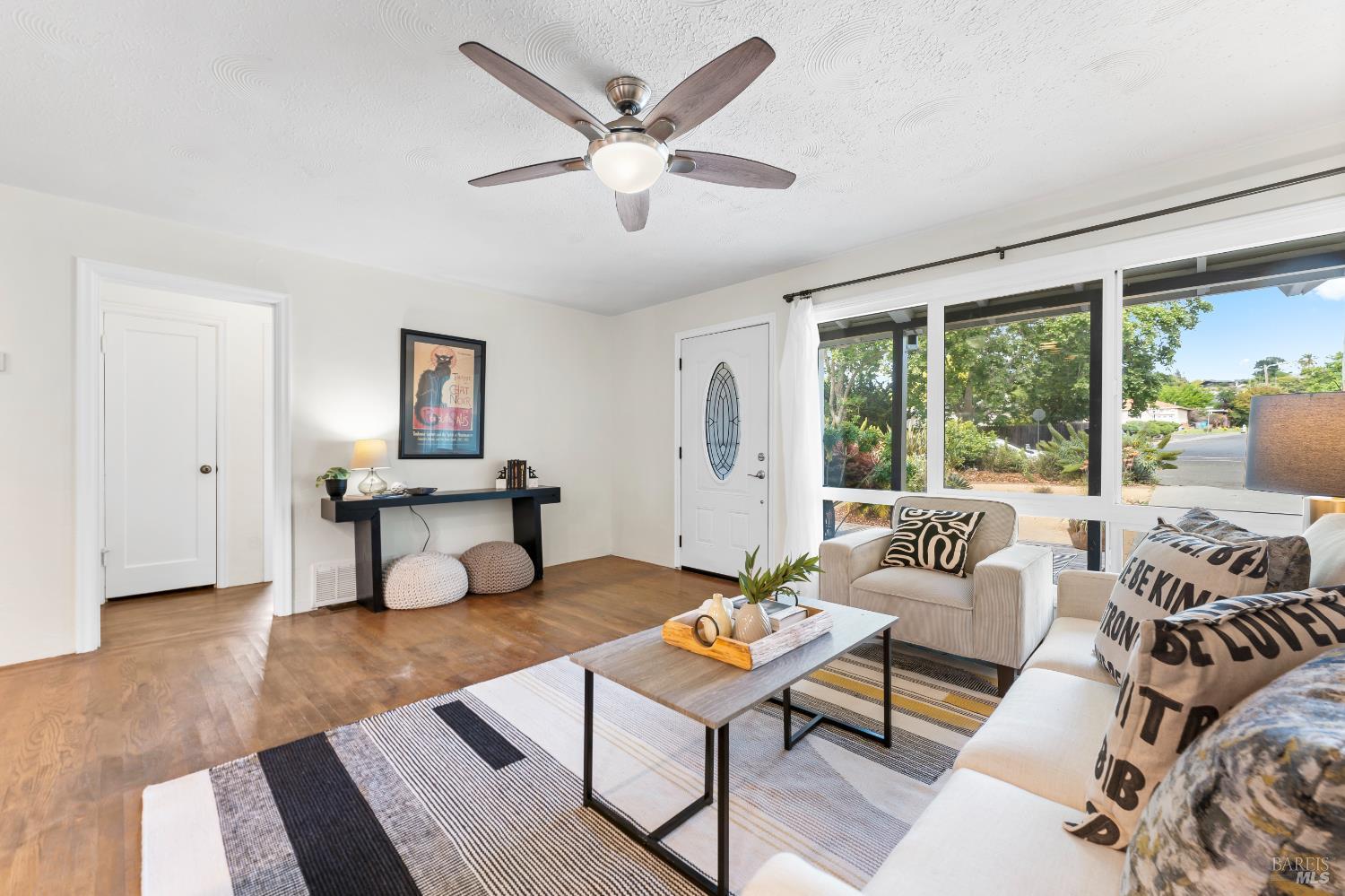 Detail Gallery Image 24 of 65 For 2401 Alameda St, Vallejo,  CA 94590 - 3 Beds | 2 Baths