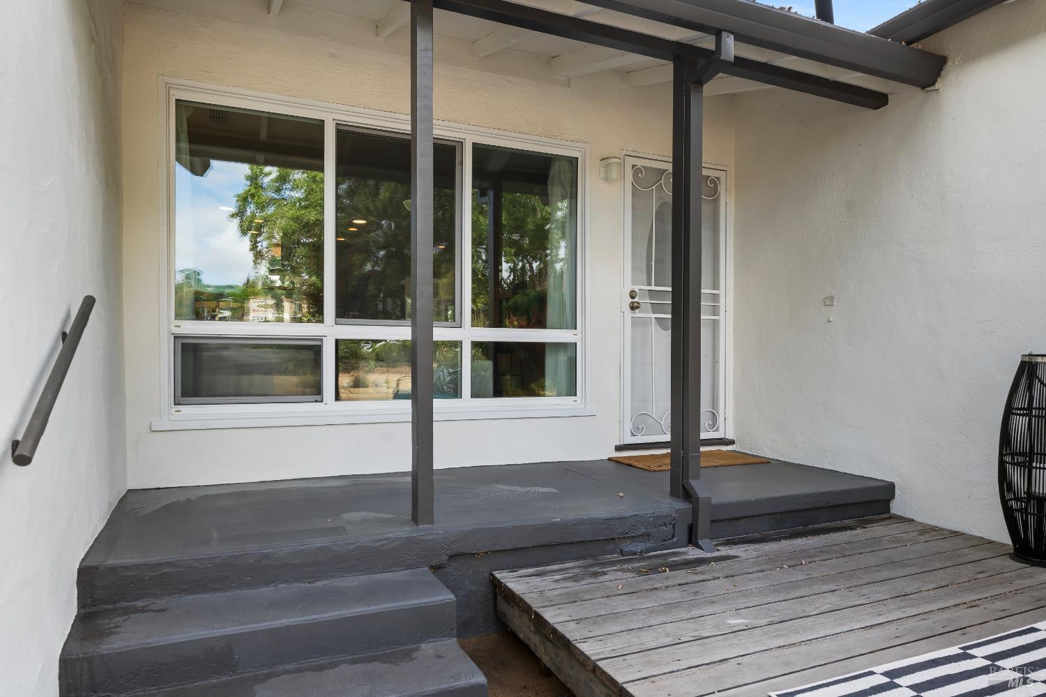 Detail Gallery Image 13 of 65 For 2401 Alameda St, Vallejo,  CA 94590 - 3 Beds | 2 Baths