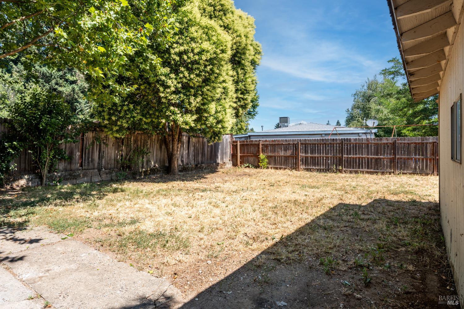 Detail Gallery Image 25 of 26 For 101 Faull Ave, Ukiah,  CA 95482 - 3 Beds | 1 Baths
