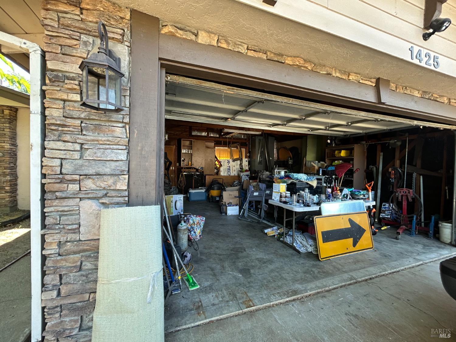 Detail Gallery Image 14 of 26 For Address Is Not Disclosed, Redding,  CA 96001 - 4 Beds | 2 Baths