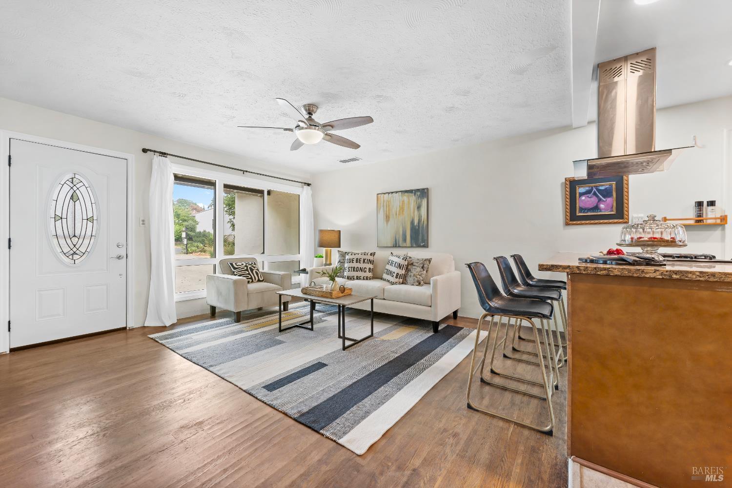 Detail Gallery Image 22 of 65 For 2401 Alameda St, Vallejo,  CA 94590 - 3 Beds | 2 Baths