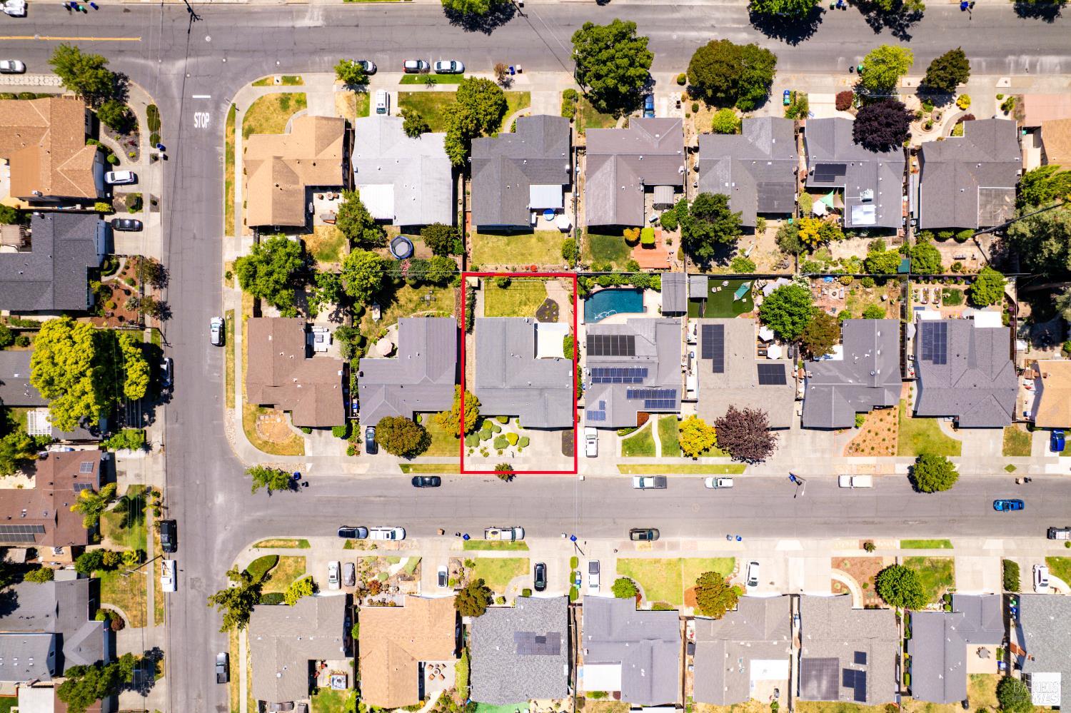 Detail Gallery Image 35 of 37 For 3817 Yosemite St, Napa,  CA 94558 - 4 Beds | 2 Baths