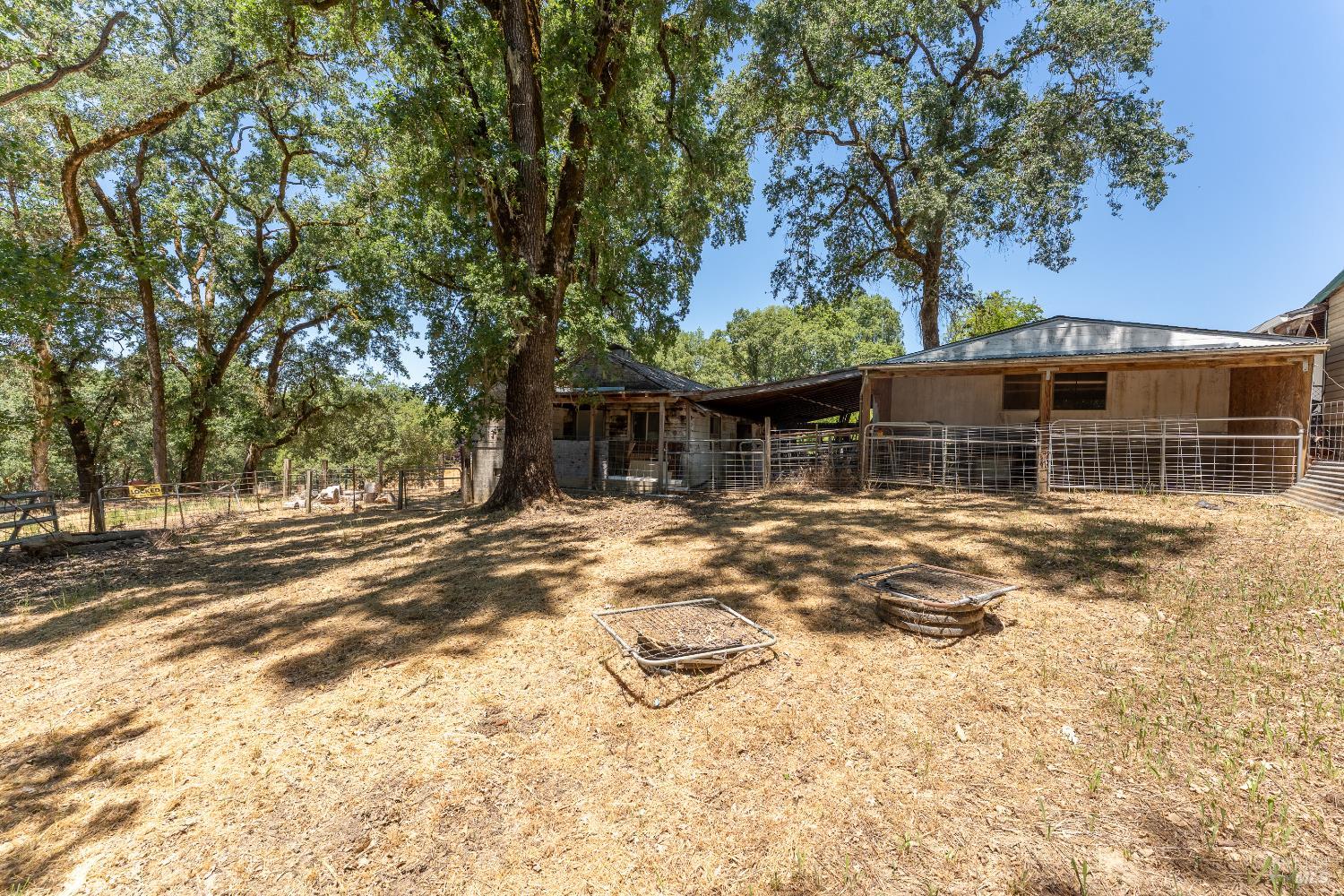 Detail Gallery Image 50 of 70 For 2261 Valley Rd, Willits,  CA 95490 - 3 Beds | 2 Baths