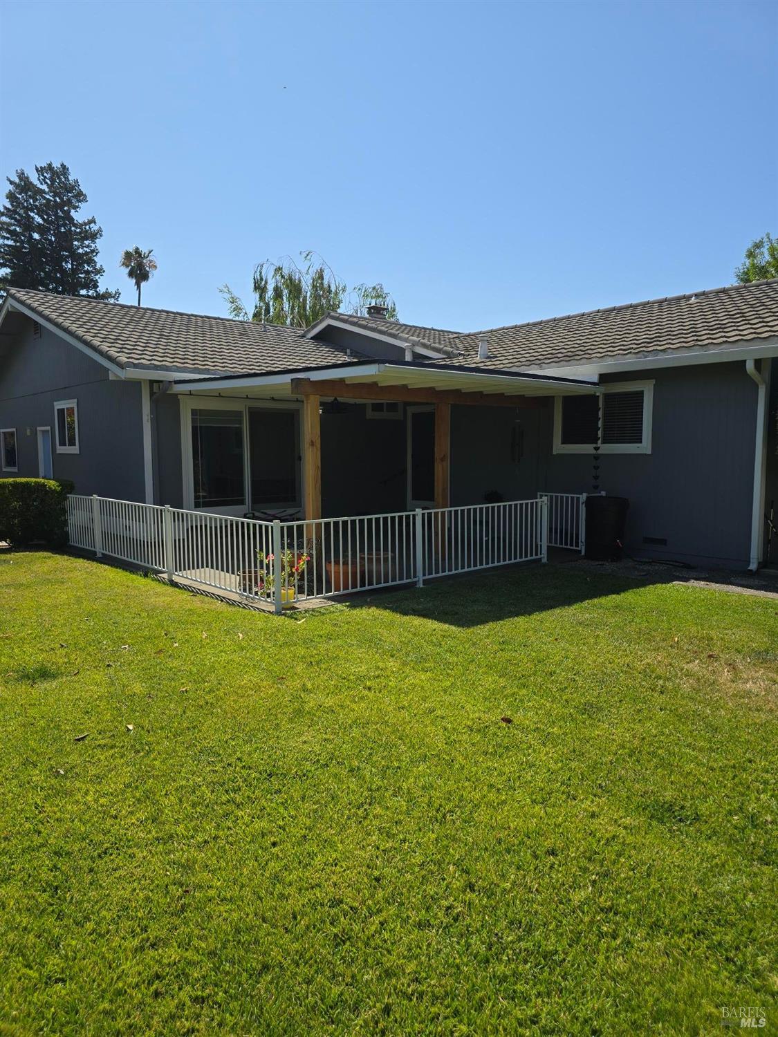 Detail Gallery Image 3 of 28 For 1781 Larkin Dr, Fairfield,  CA 94534 - 3 Beds | 2 Baths