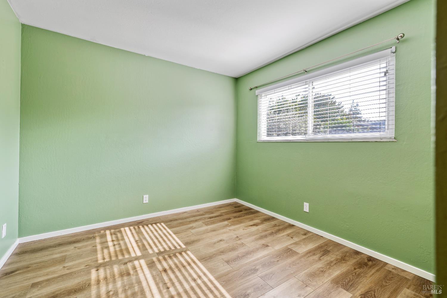 Detail Gallery Image 21 of 37 For 3817 Yosemite St, Napa,  CA 94558 - 4 Beds | 2 Baths