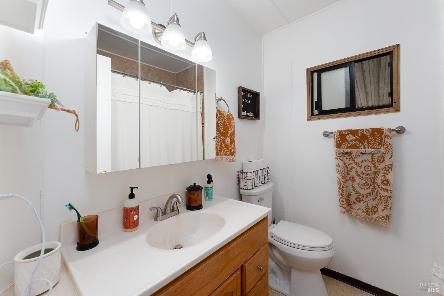 Detail Gallery Image 39 of 70 For 2261 Valley Rd, Willits,  CA 95490 - 3 Beds | 2 Baths