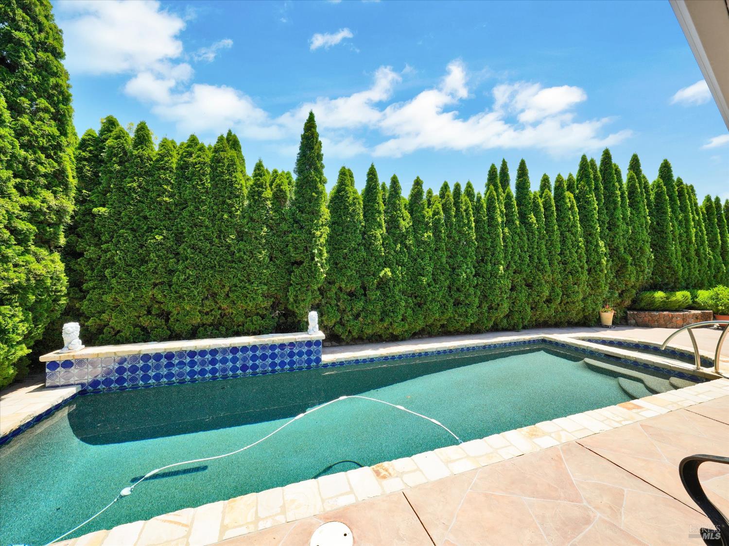 Detail Gallery Image 22 of 35 For 566 Este Madera Dr, Sonoma,  CA 95476 - 3 Beds | 2 Baths