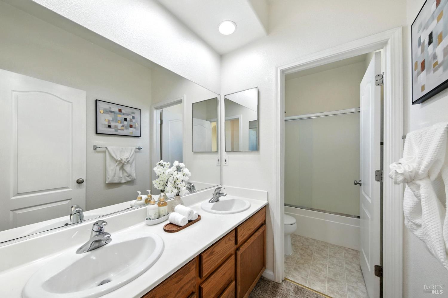 White Drive, Fairfield, California image 45