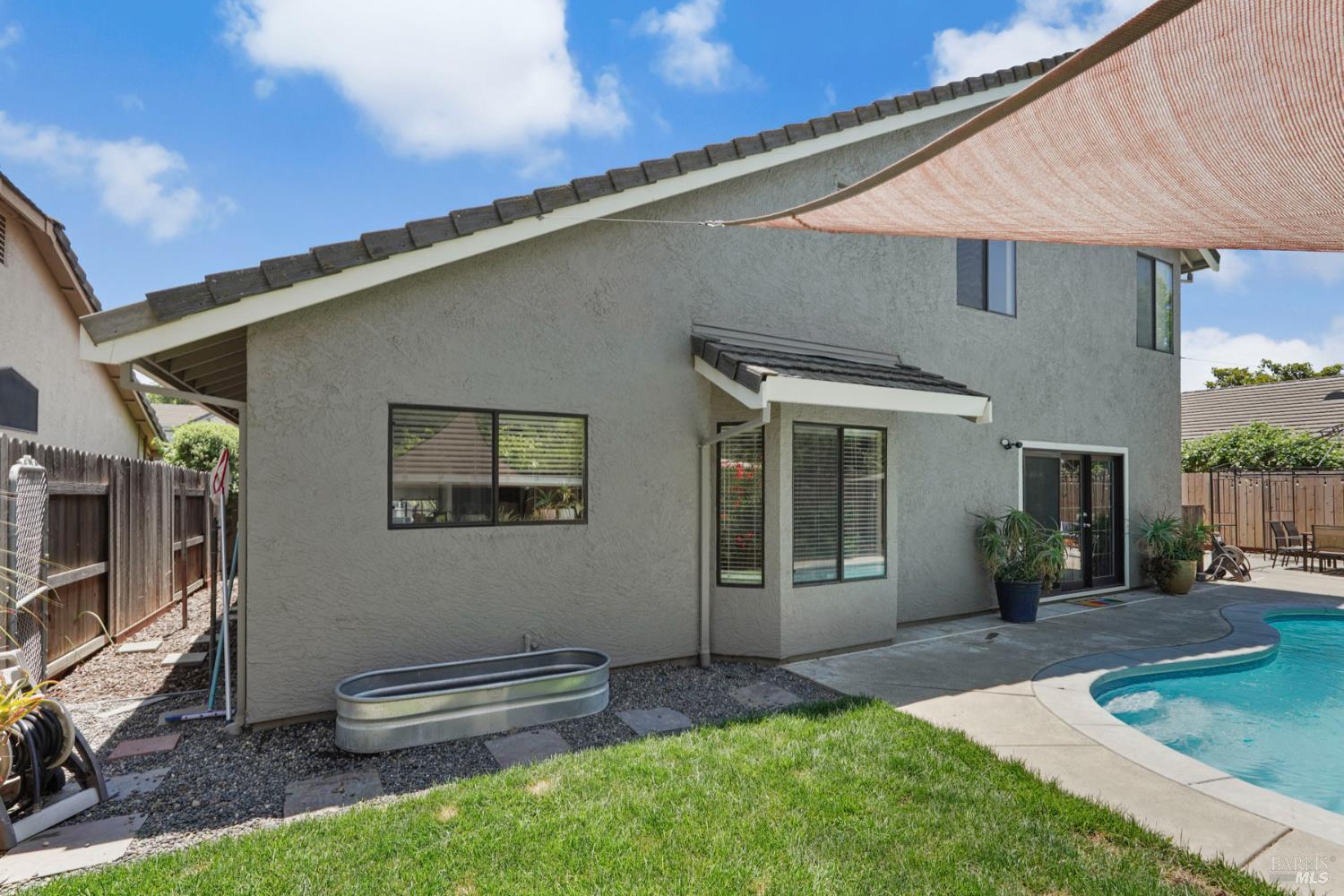 Fountain Way, Dixon, California image 24