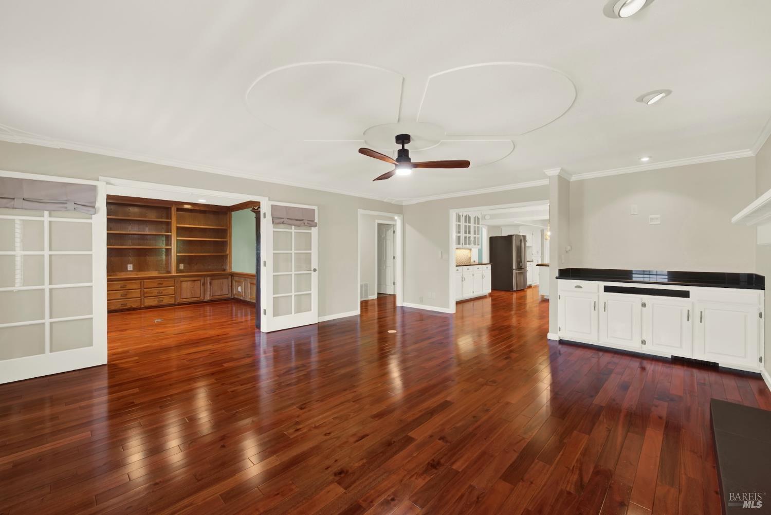 Detail Gallery Image 37 of 91 For 1797 Kolob Dr, Fairfield,  CA 94534 - 5 Beds | 3 Baths