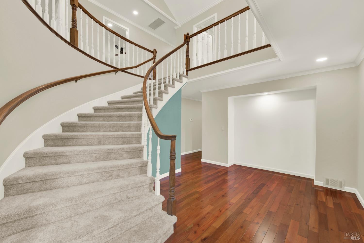 Detail Gallery Image 13 of 91 For 1797 Kolob Dr, Fairfield,  CA 94534 - 5 Beds | 3 Baths