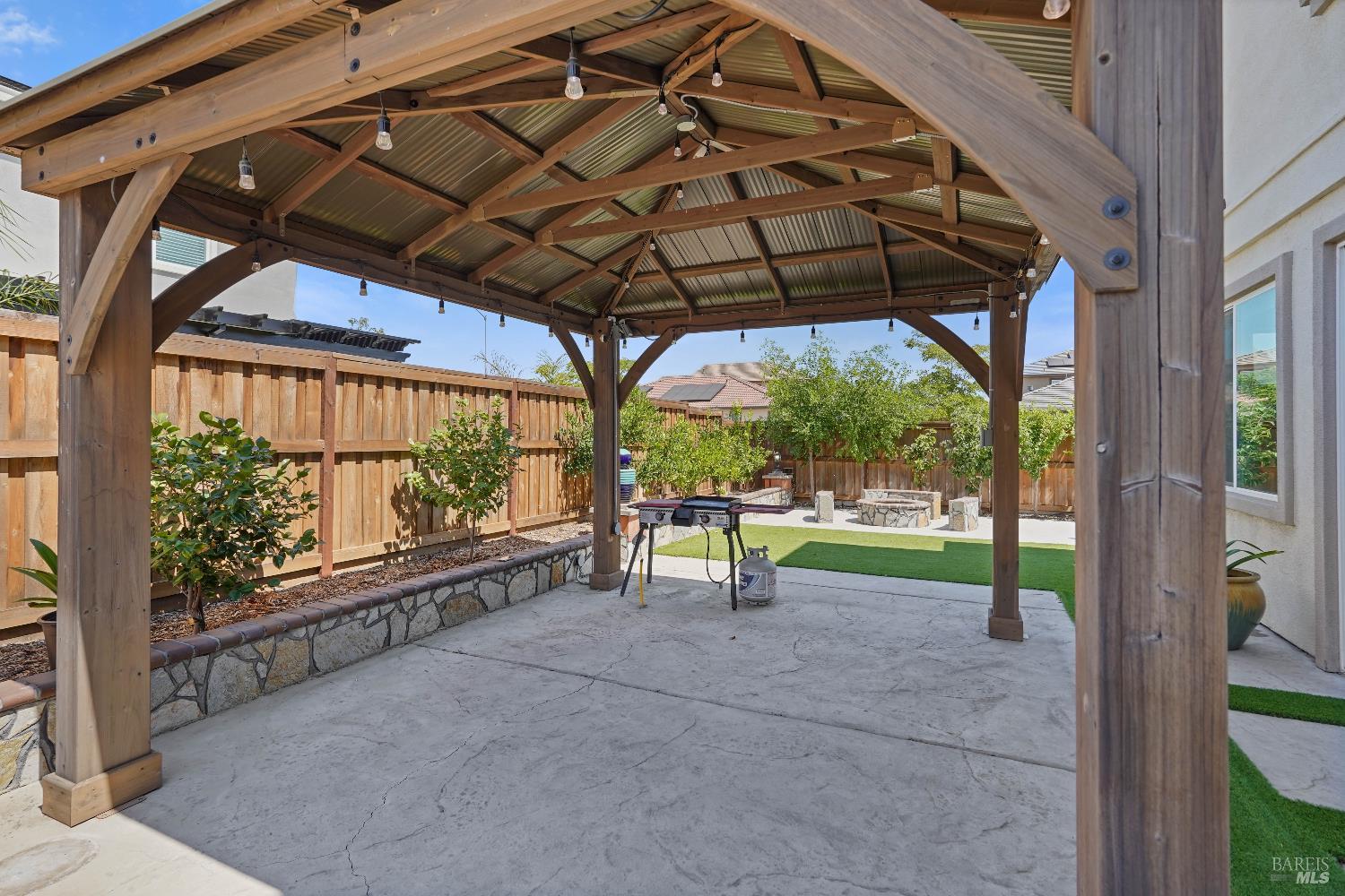 Detail Gallery Image 58 of 77 For 424 Wren Ln, Vacaville,  CA 95688 - 5 Beds | 4/1 Baths