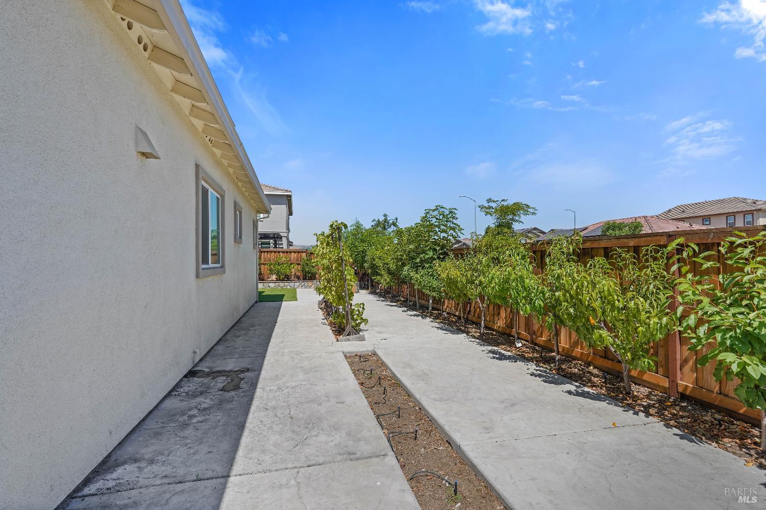 Detail Gallery Image 67 of 77 For 424 Wren Ln, Vacaville,  CA 95688 - 5 Beds | 4/1 Baths